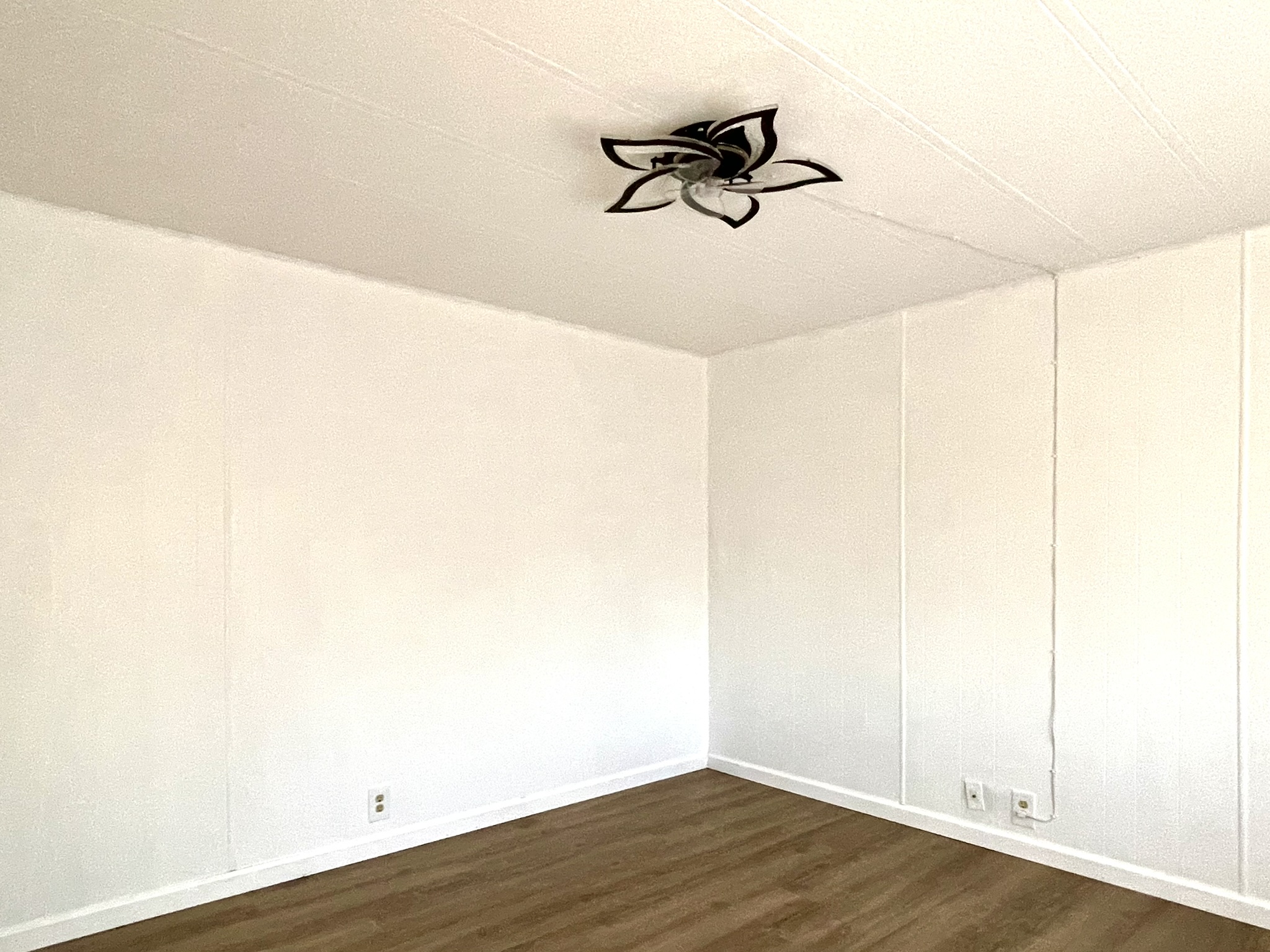 684 Harbor Circle, Ellenton, Florida 34222, 2 Bedrooms Bedrooms, ,2 BathroomsBathrooms,55-Plus Mobile Home,For Sale,Harbor Circle,4584