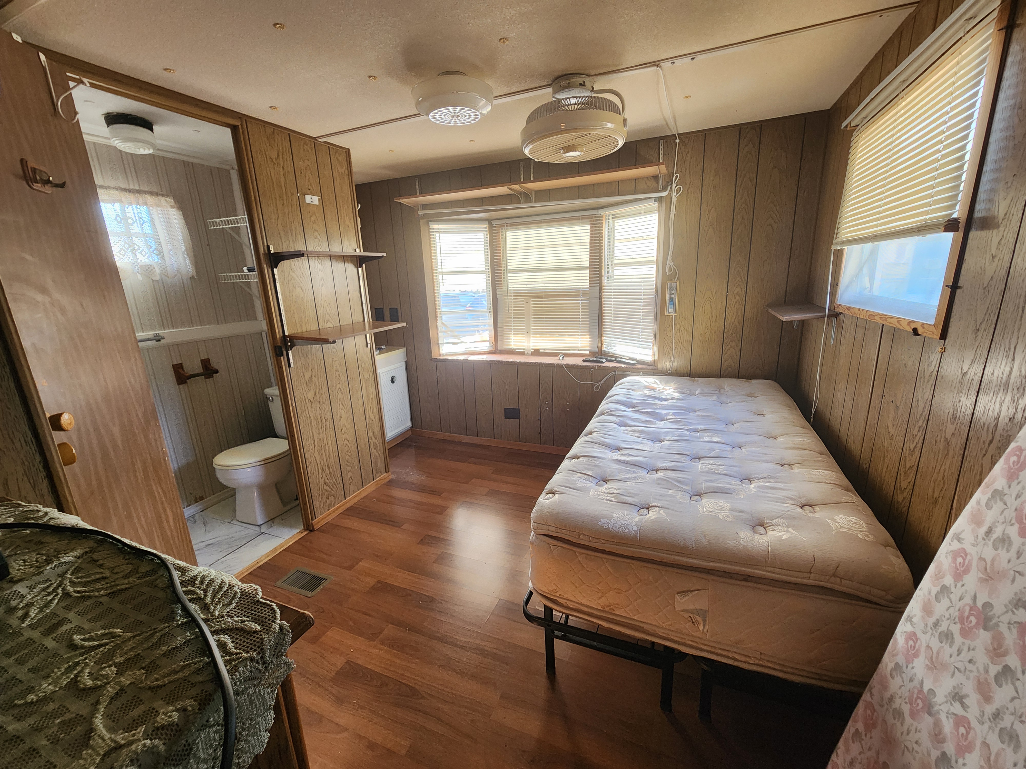 1219 51st Avenue East, Lot 24, Bradenton, Florida 34203, 2 Bedrooms Bedrooms, ,2 BathroomsBathrooms,55-Plus Mobile Home,For Sale,51st Avenue East, Lot 24,4587