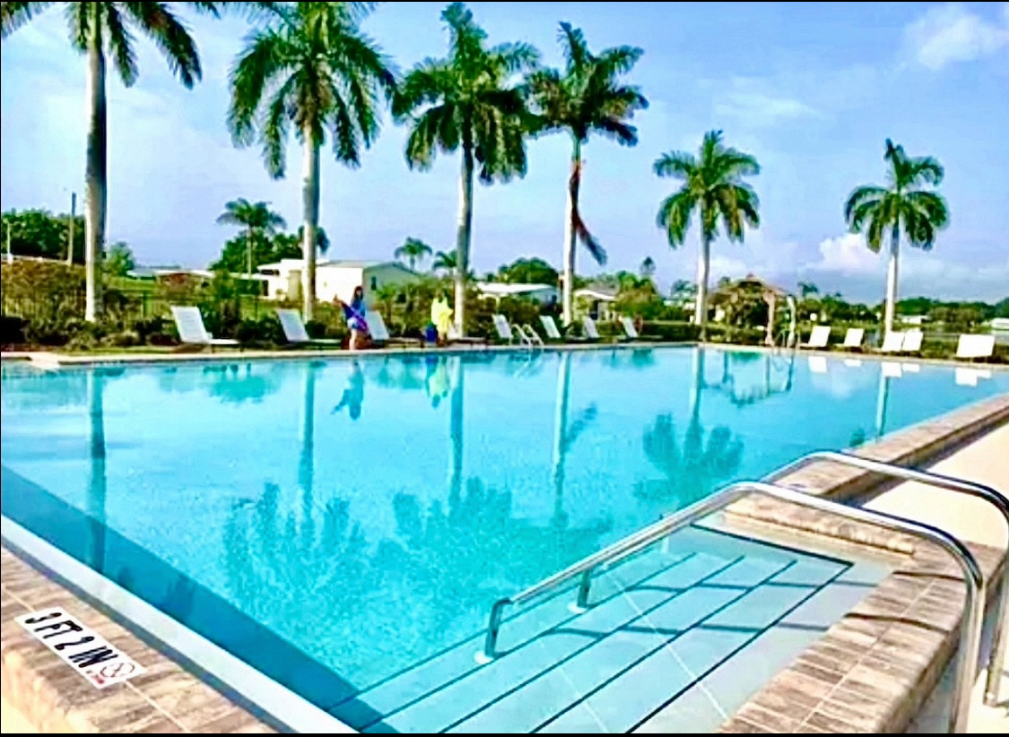 495 Sandalwood Lane, Ellenton, Florida 34222, 1 Bedroom Bedrooms, ,1 BathroomBathrooms,55-Plus Mobile Home,For Sale,Sandalwood Lane,4593