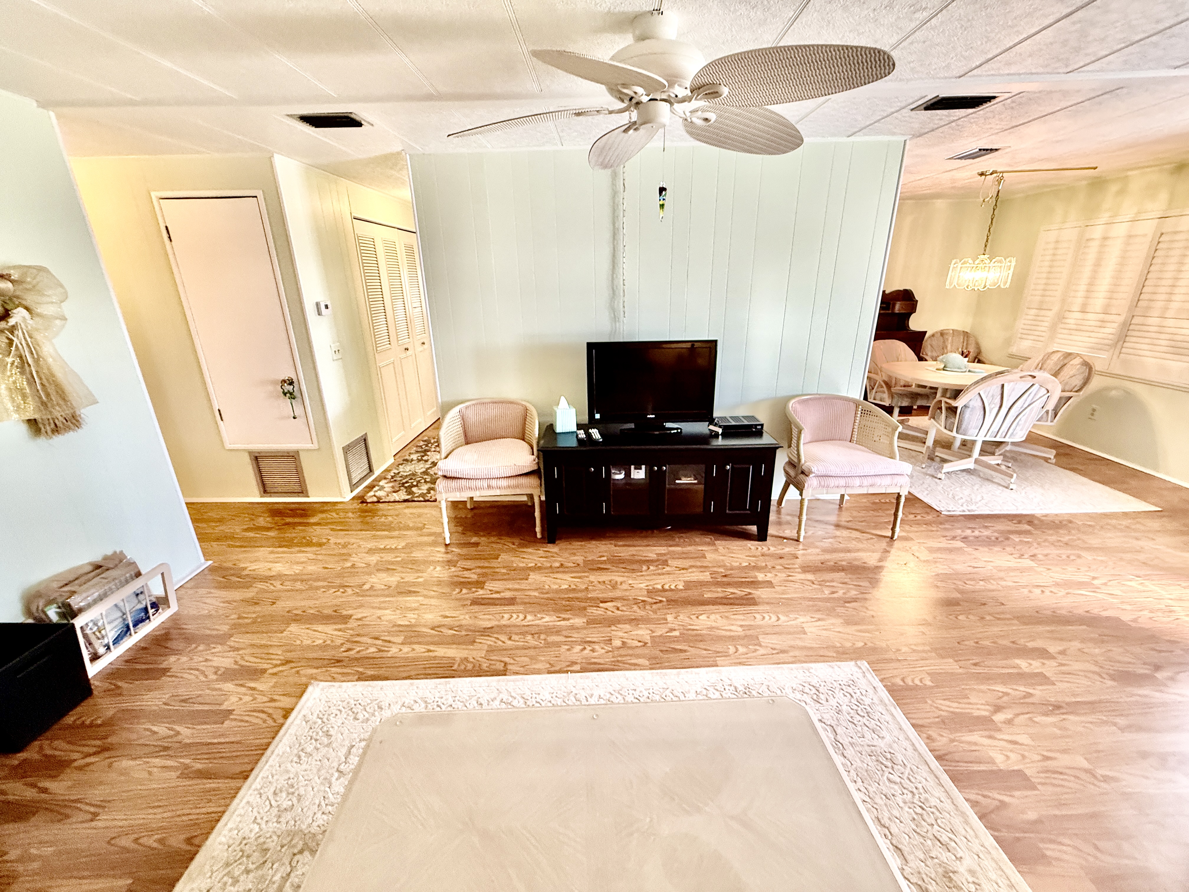 346 Golden Gate Dr., Largo, Florida 33770, 2 Bedrooms Bedrooms, ,2 BathroomsBathrooms,55-Plus Mobile Home,For Sale,Golden Gate Dr.,4598