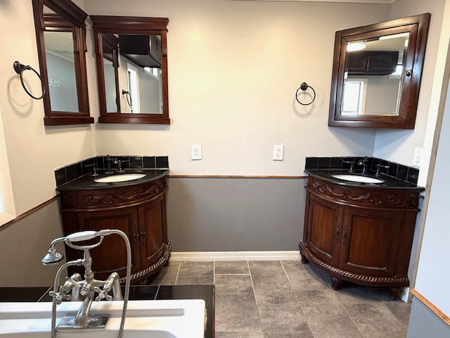 100 Hampton Road, Lot 2, Clearwater, Florida 33759, 2 Bedrooms Bedrooms, ,2 BathroomsBathrooms,55-Plus Mobile Home,For Sale,Hampton Road, Lot 2,4603