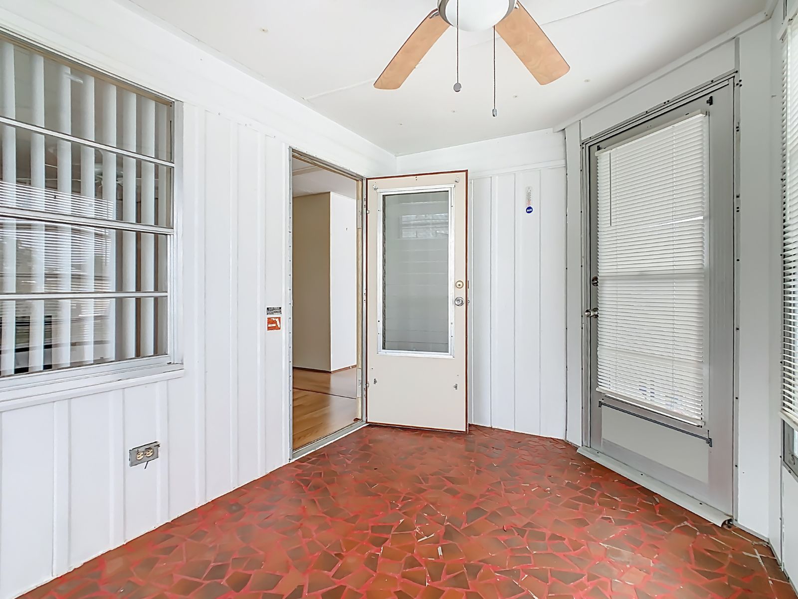 122 King Drive, Winter Haven, Florida 33884, 2 Bedrooms Bedrooms, ,2 BathroomsBathrooms,55-Plus Mobile Home,For Sale,King Drive,4606