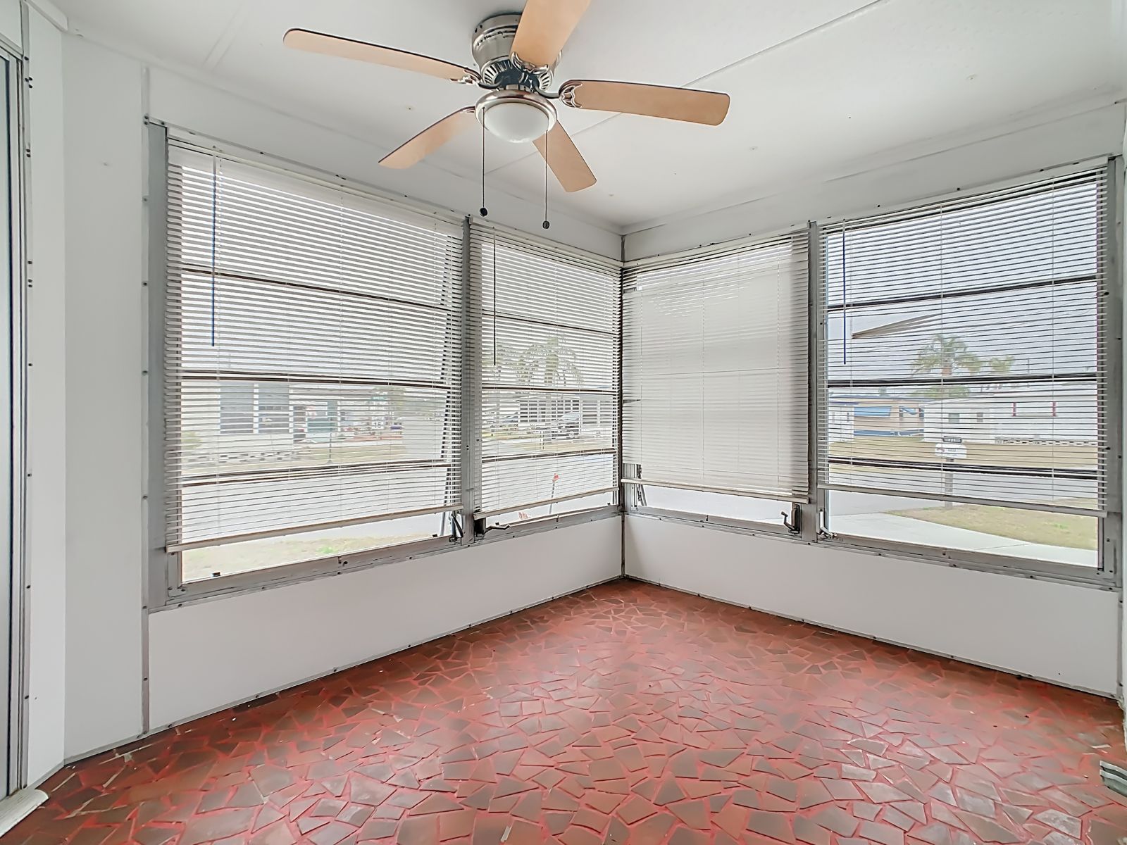 122 King Drive, Winter Haven, Florida 33884, 2 Bedrooms Bedrooms, ,2 BathroomsBathrooms,55-Plus Mobile Home,For Sale,King Drive,4606