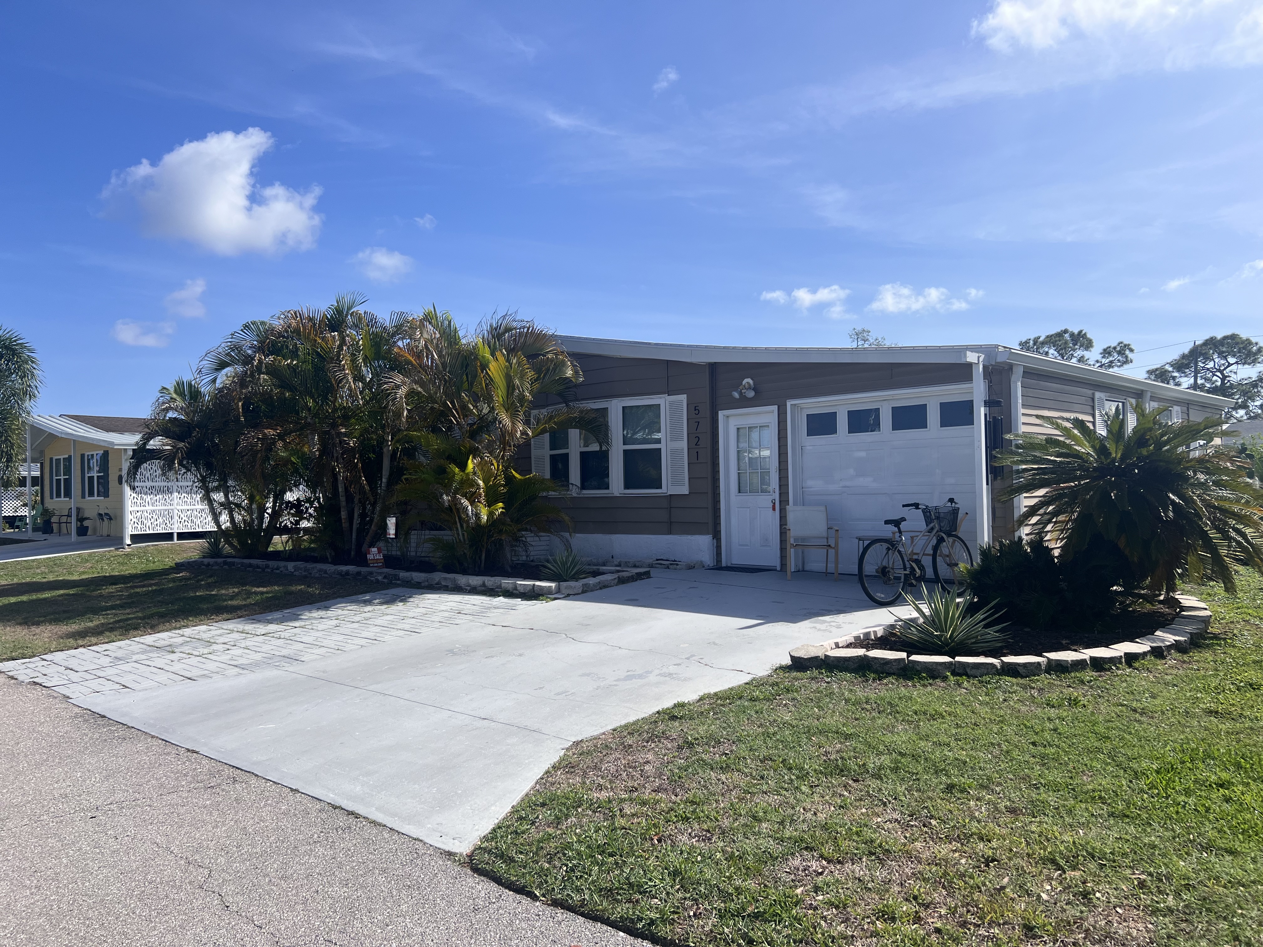 5721 Scarborough Lane, 34241, Florida 34241, 2 Bedrooms Bedrooms, ,2 BathroomsBathrooms,55-Plus Mobile Home,For Sale,Scarborough Lane,4609