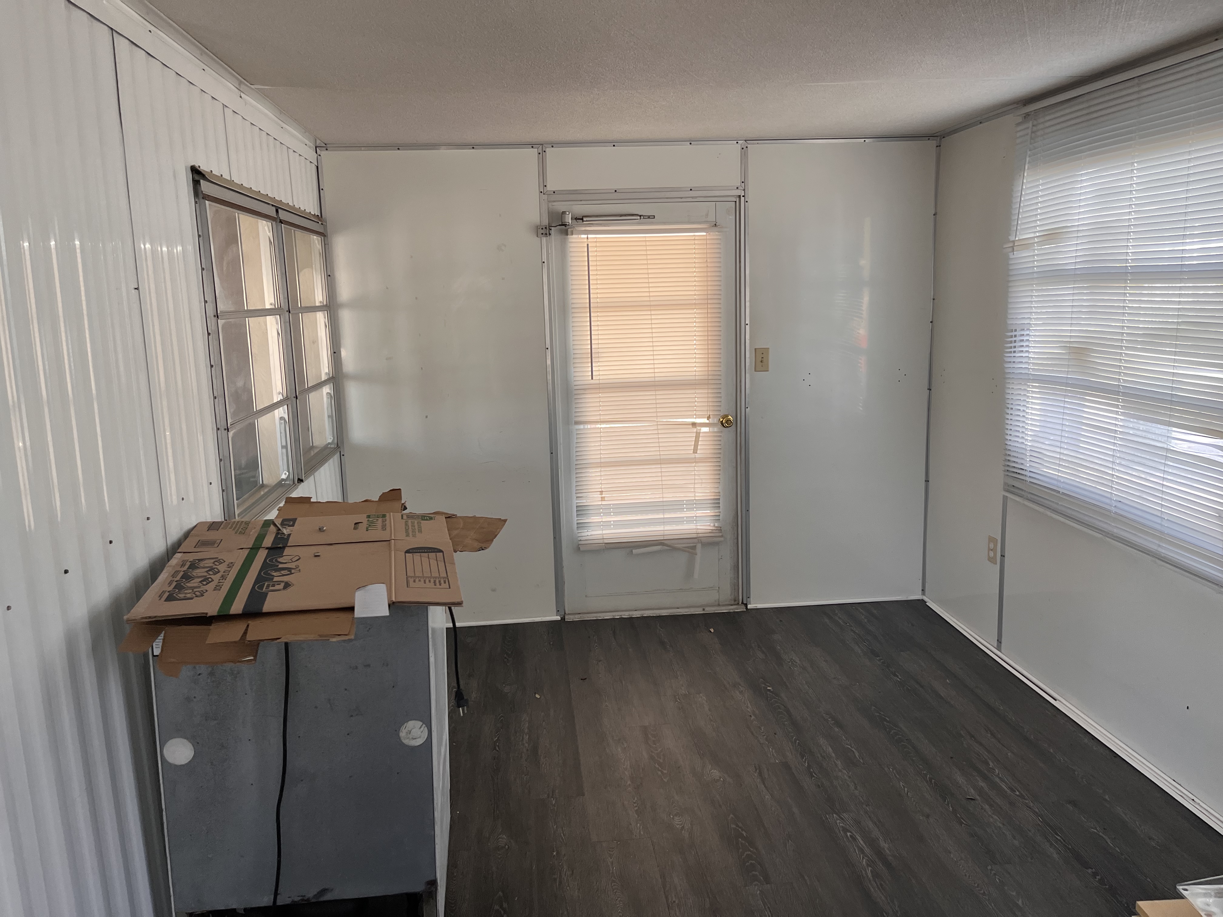 3636 Guilder St, Sarasota, Florida 34234, 2 Bedrooms Bedrooms, ,2 BathroomsBathrooms,55-Plus Mobile Home,For Sale,Guilder St,4611