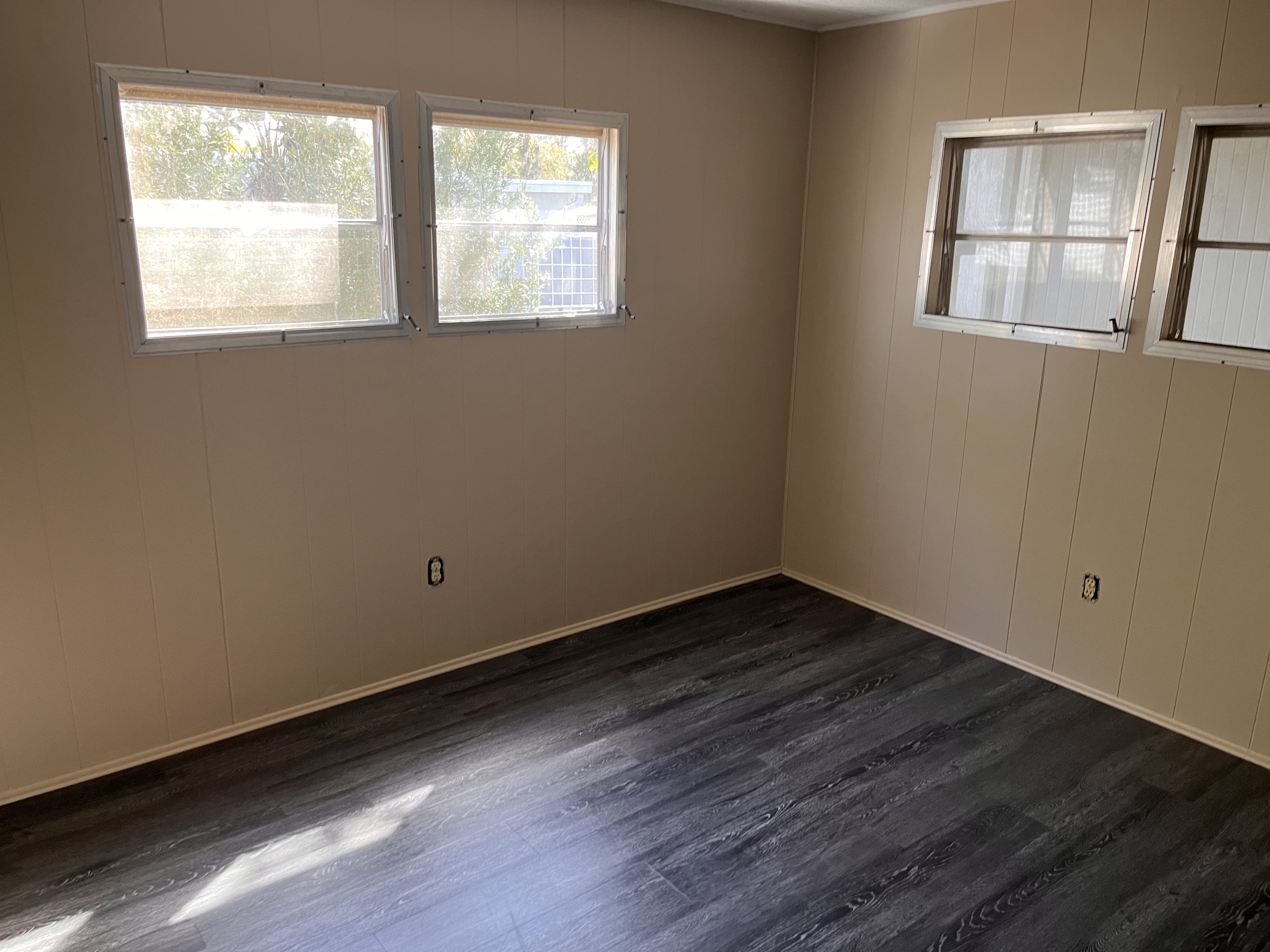 3636 Guilder St, Sarasota, Florida 34234, 2 Bedrooms Bedrooms, ,2 BathroomsBathrooms,55-Plus Mobile Home,For Sale,Guilder St,4611