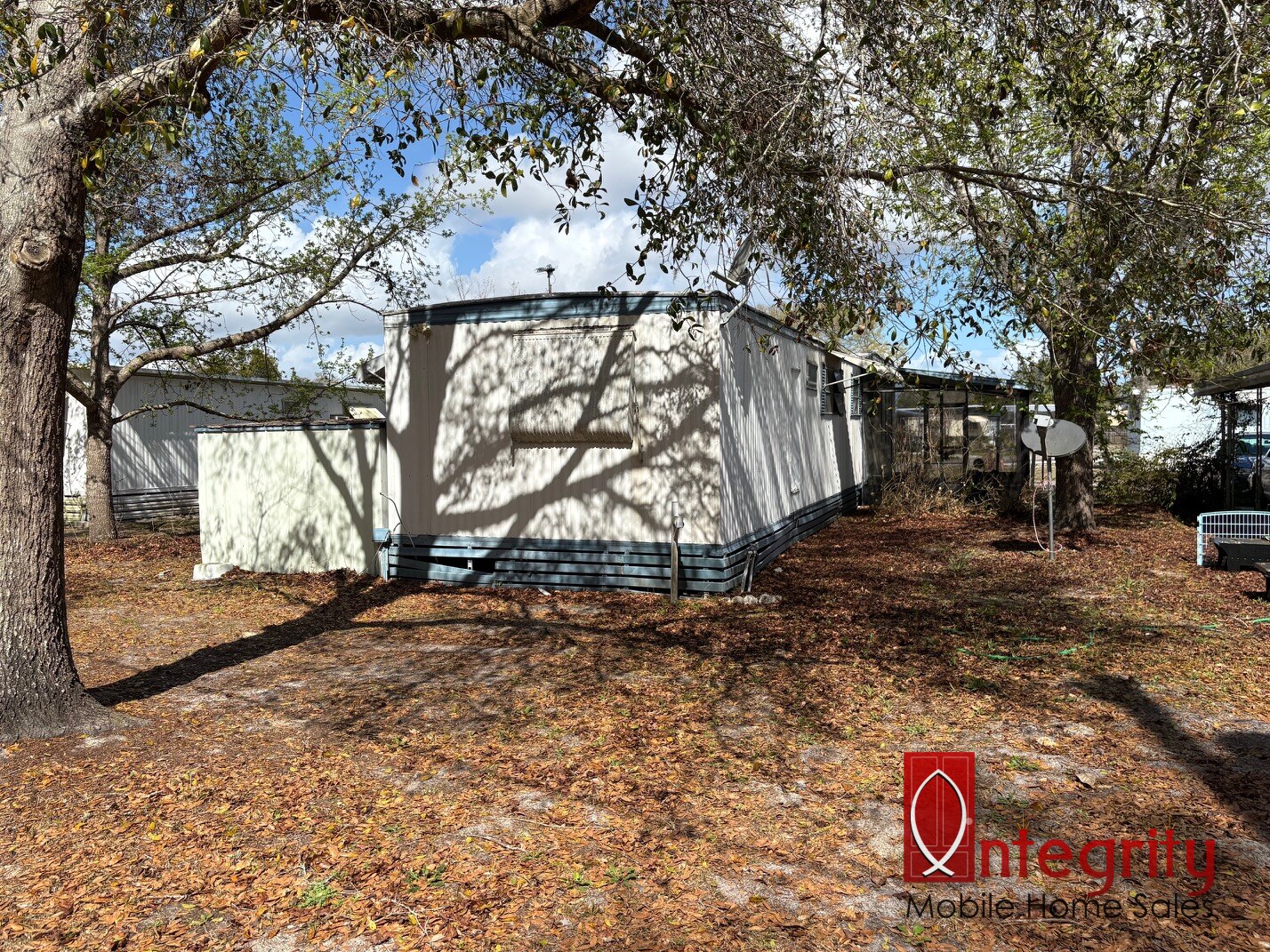 11 Orange St, Deland, Florida 32724, 2 Bedrooms Bedrooms, ,1 BathroomBathrooms,55-Plus Mobile Home,For Sale,Orange St,4615