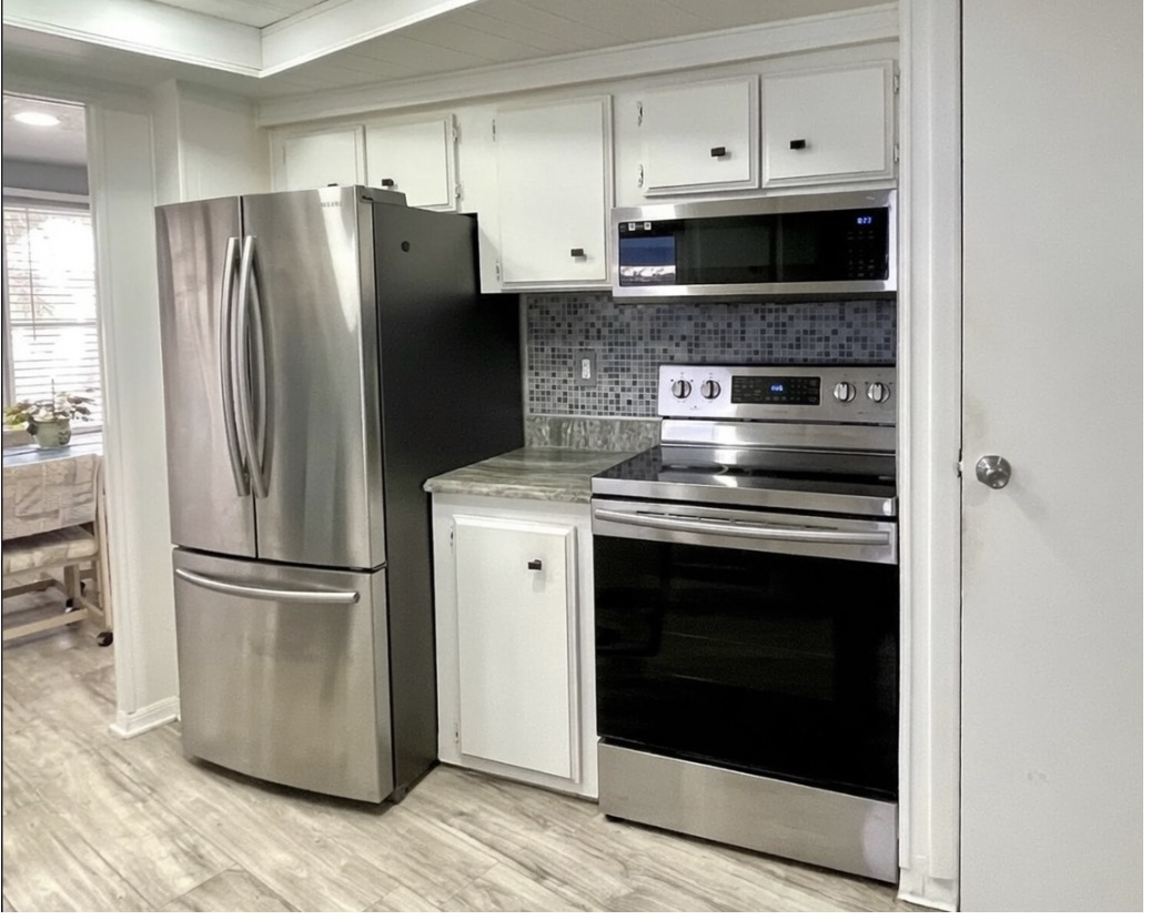 544 Montego Lane N, Ellenton, Florida 34222, 2 Bedrooms Bedrooms, ,2 BathroomsBathrooms,55-Plus Mobile Home,For Sale,Montego Lane N,4617