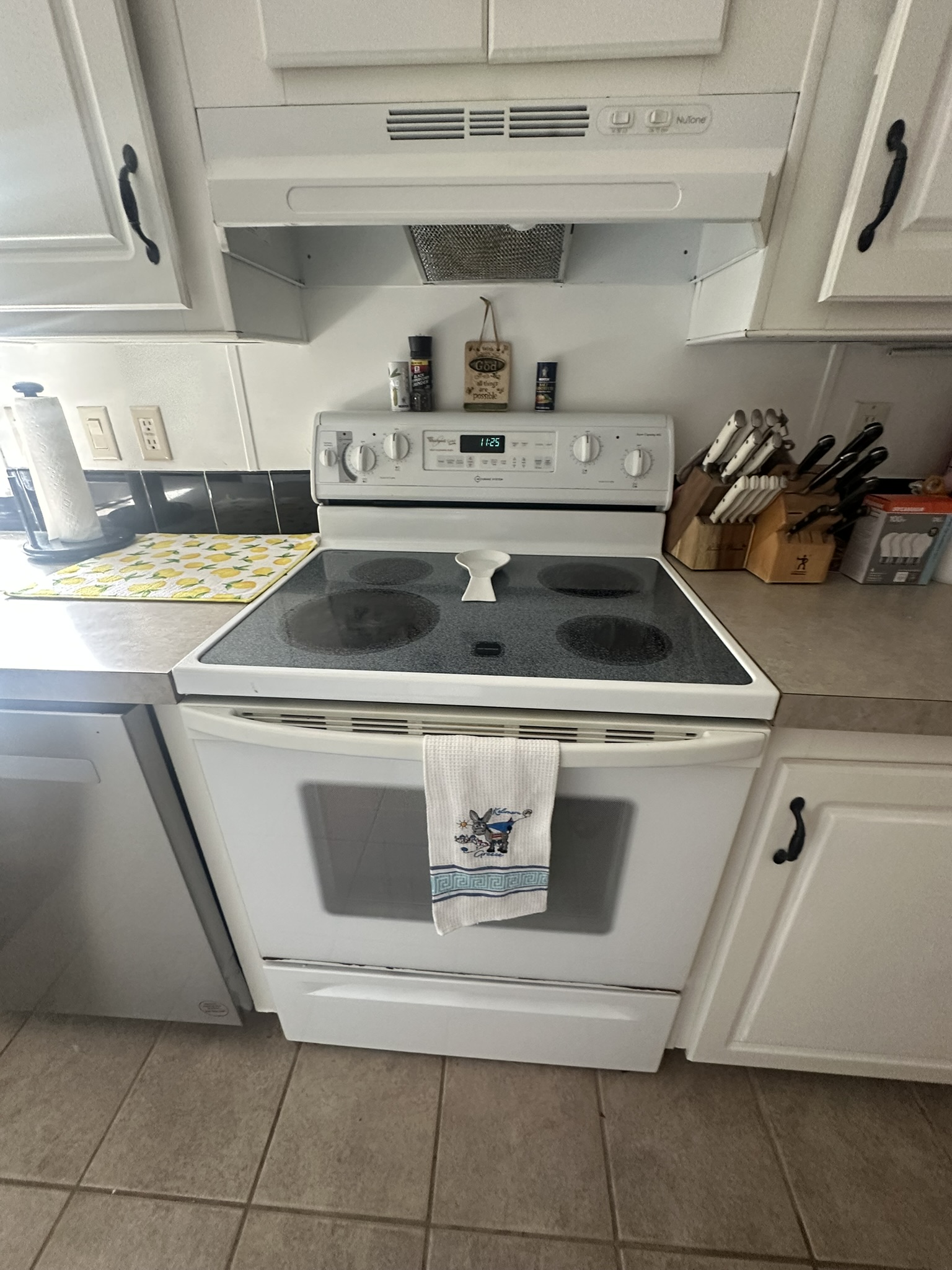 8211 Monitor Dr, New Port Richey, Florida 34653, 3 Bedrooms Bedrooms, ,3 BathroomsBathrooms,55-Plus Mobile Home,For Sale,Monitor Dr,4623