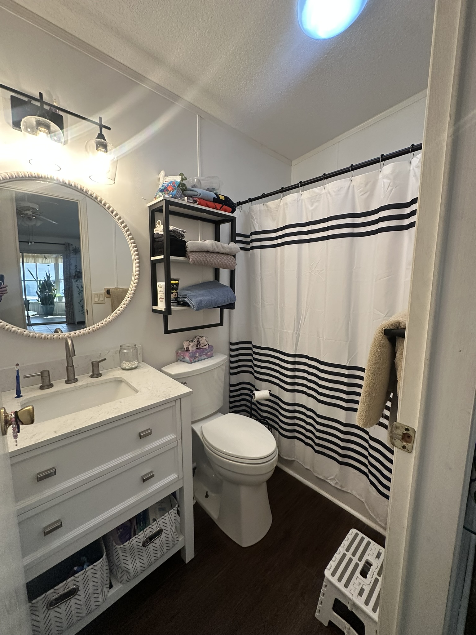 8211 Monitor Dr, New Port Richey, Florida 34653, 3 Bedrooms Bedrooms, ,3 BathroomsBathrooms,55-Plus Mobile Home,For Sale,Monitor Dr,4623