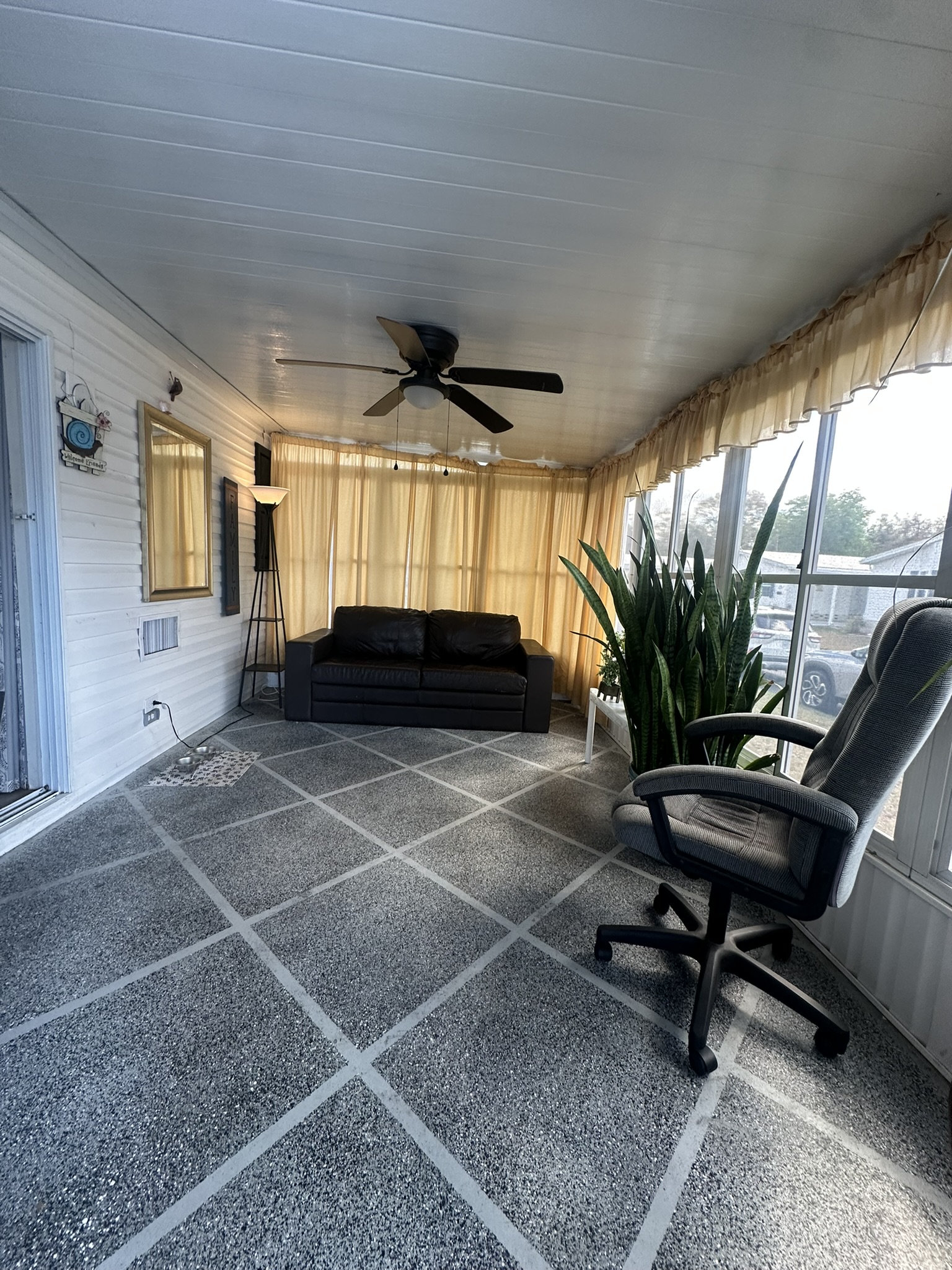 8211 Monitor Dr, New Port Richey, Florida 34653, 3 Bedrooms Bedrooms, ,3 BathroomsBathrooms,55-Plus Mobile Home,For Sale,Monitor Dr,4623