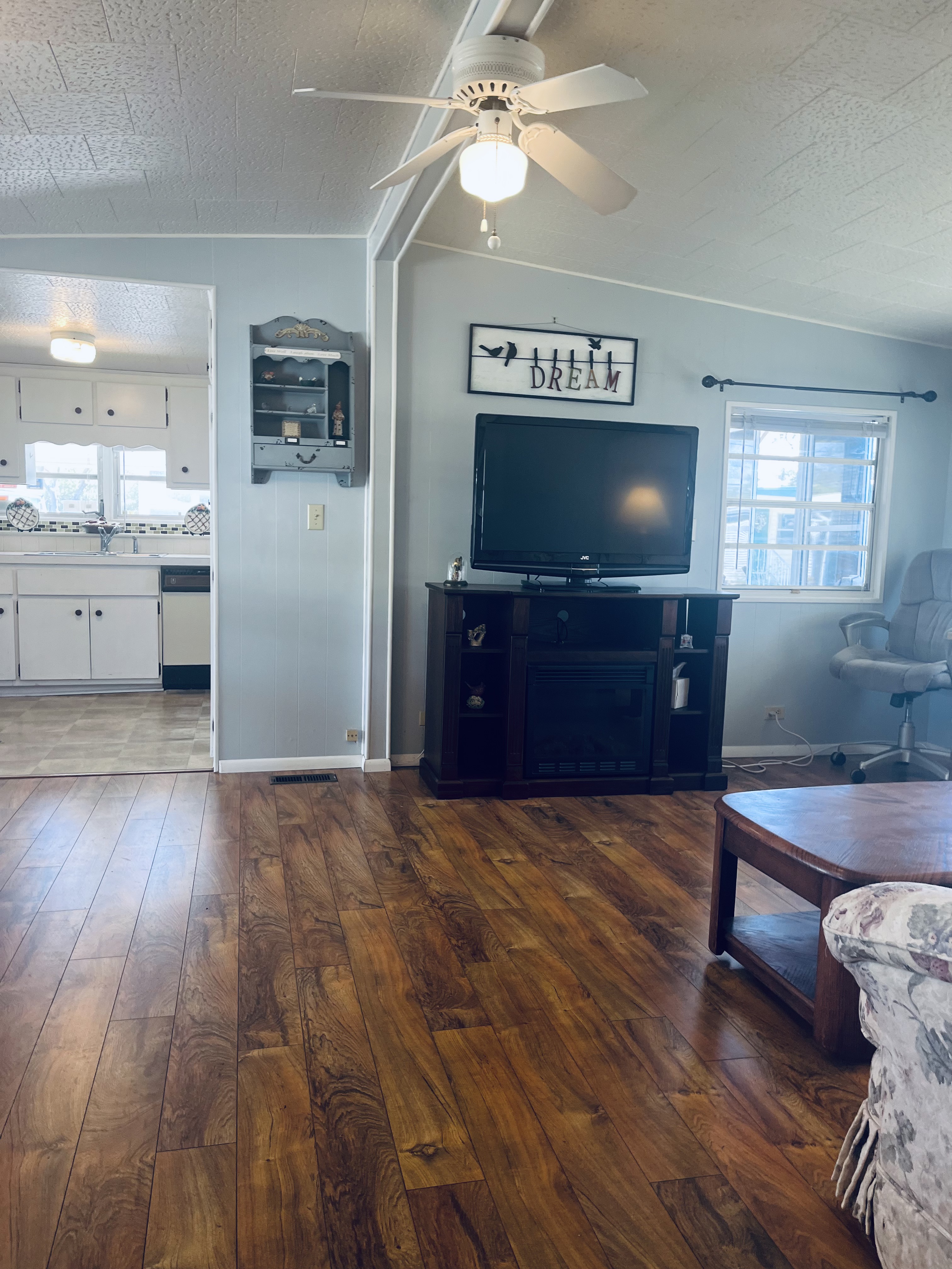 2550 State Route 580, Lot 446, Clearwater, Florida 33761, 2 Bedrooms Bedrooms, ,2 BathroomsBathrooms,55-Plus Mobile Home,For Sale,State Route 580, Lot 446,4628