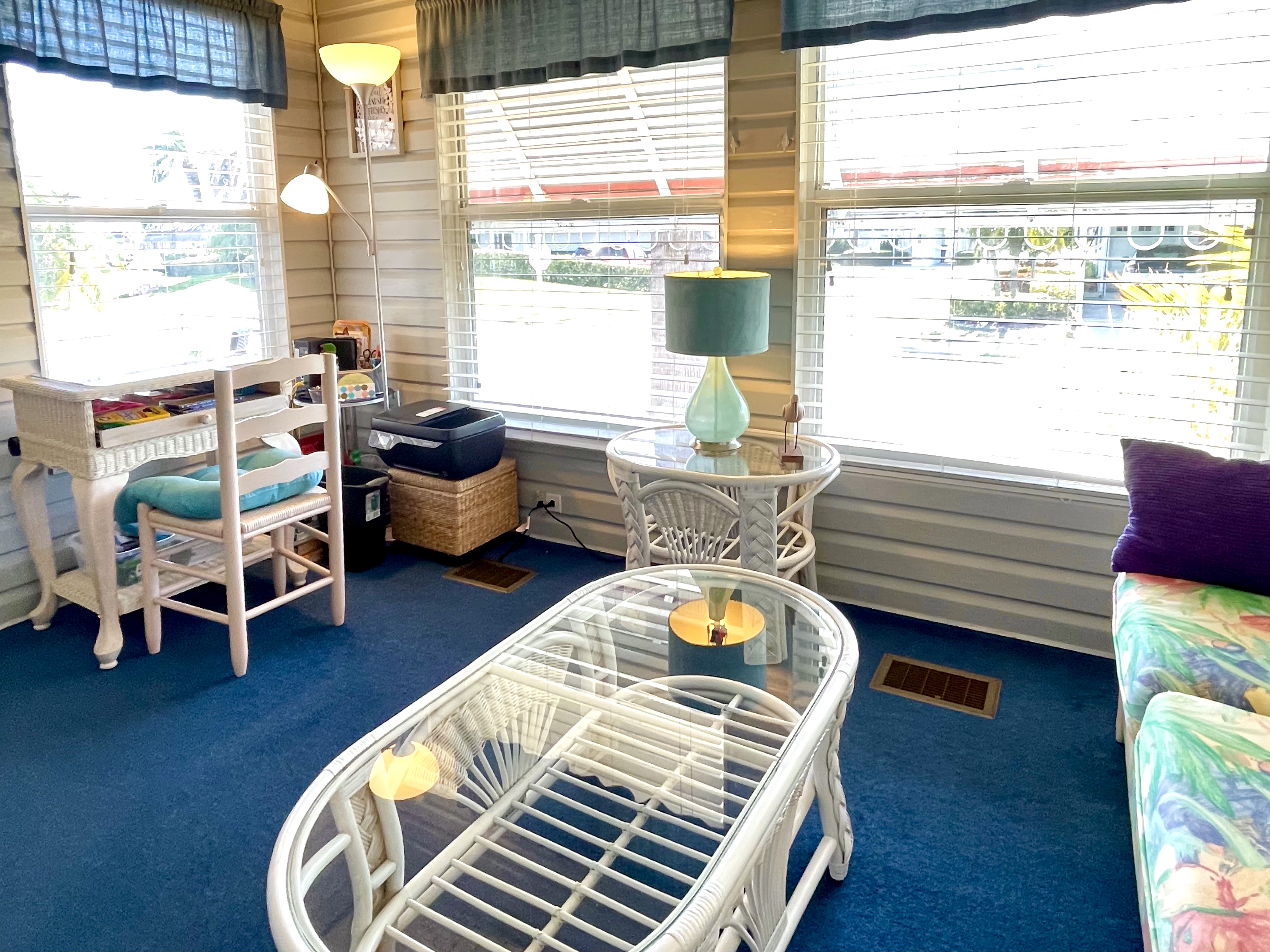 8616 26th Ave E, Palmetto, Florida 34221, 2 Bedrooms Bedrooms, ,2 BathroomsBathrooms,55-Plus Mobile Home,For Sale,26th Ave E,4630