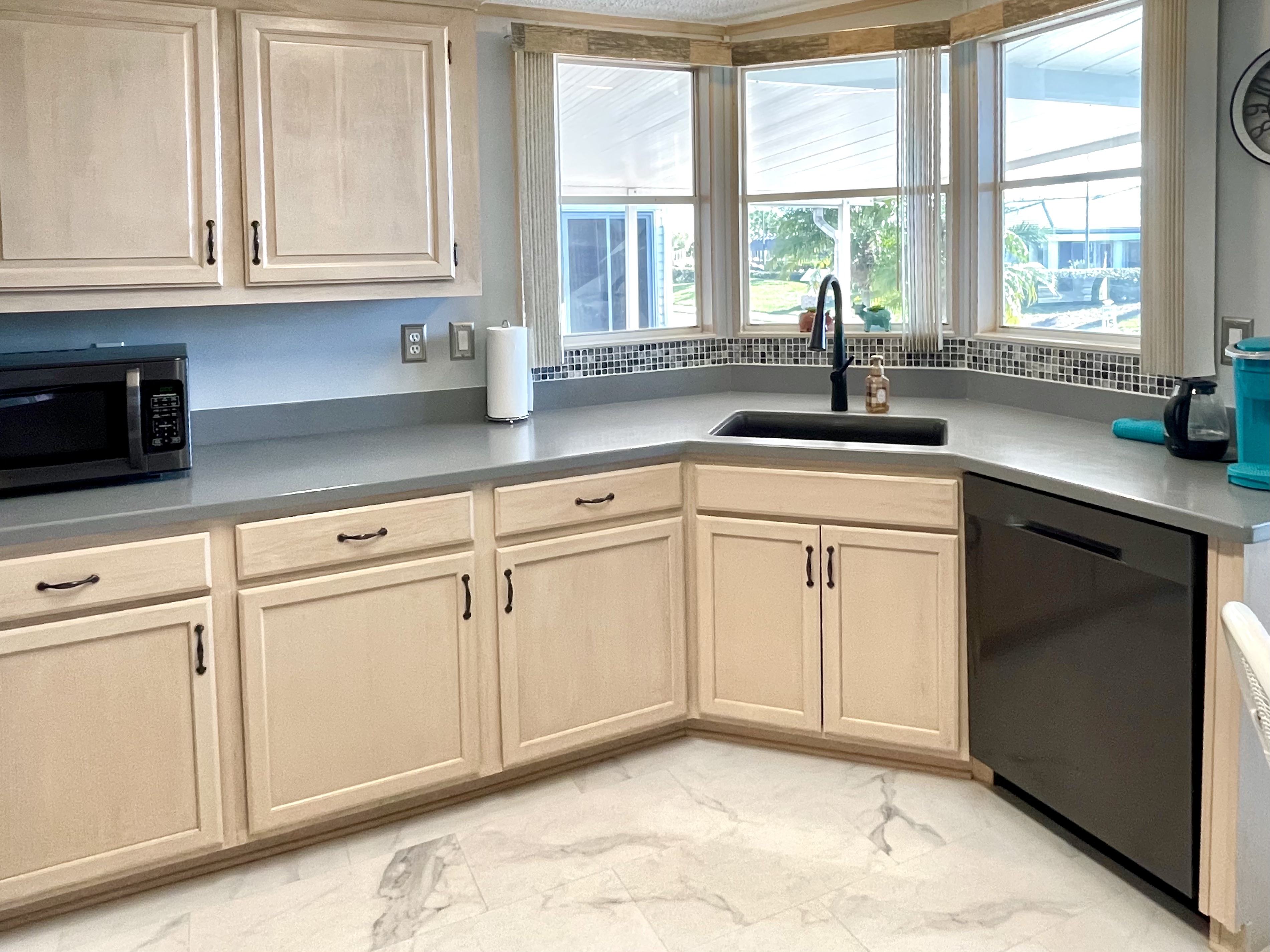 8616 26th Ave E, Palmetto, Florida 34221, 2 Bedrooms Bedrooms, ,2 BathroomsBathrooms,55-Plus Mobile Home,For Sale,26th Ave E,4630