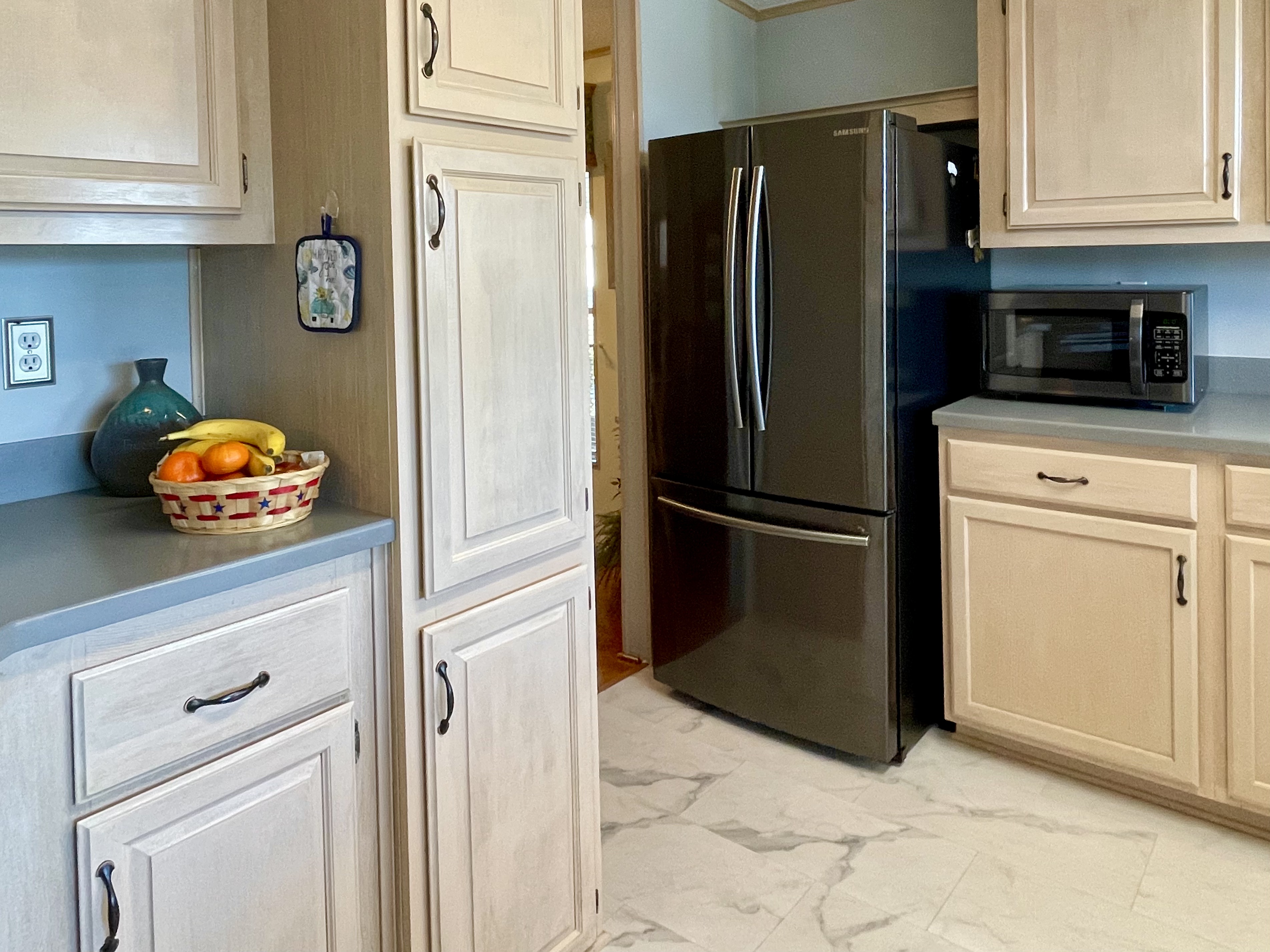 8616 26th Ave E, Palmetto, Florida 34221, 2 Bedrooms Bedrooms, ,2 BathroomsBathrooms,55-Plus Mobile Home,For Sale,26th Ave E,4630