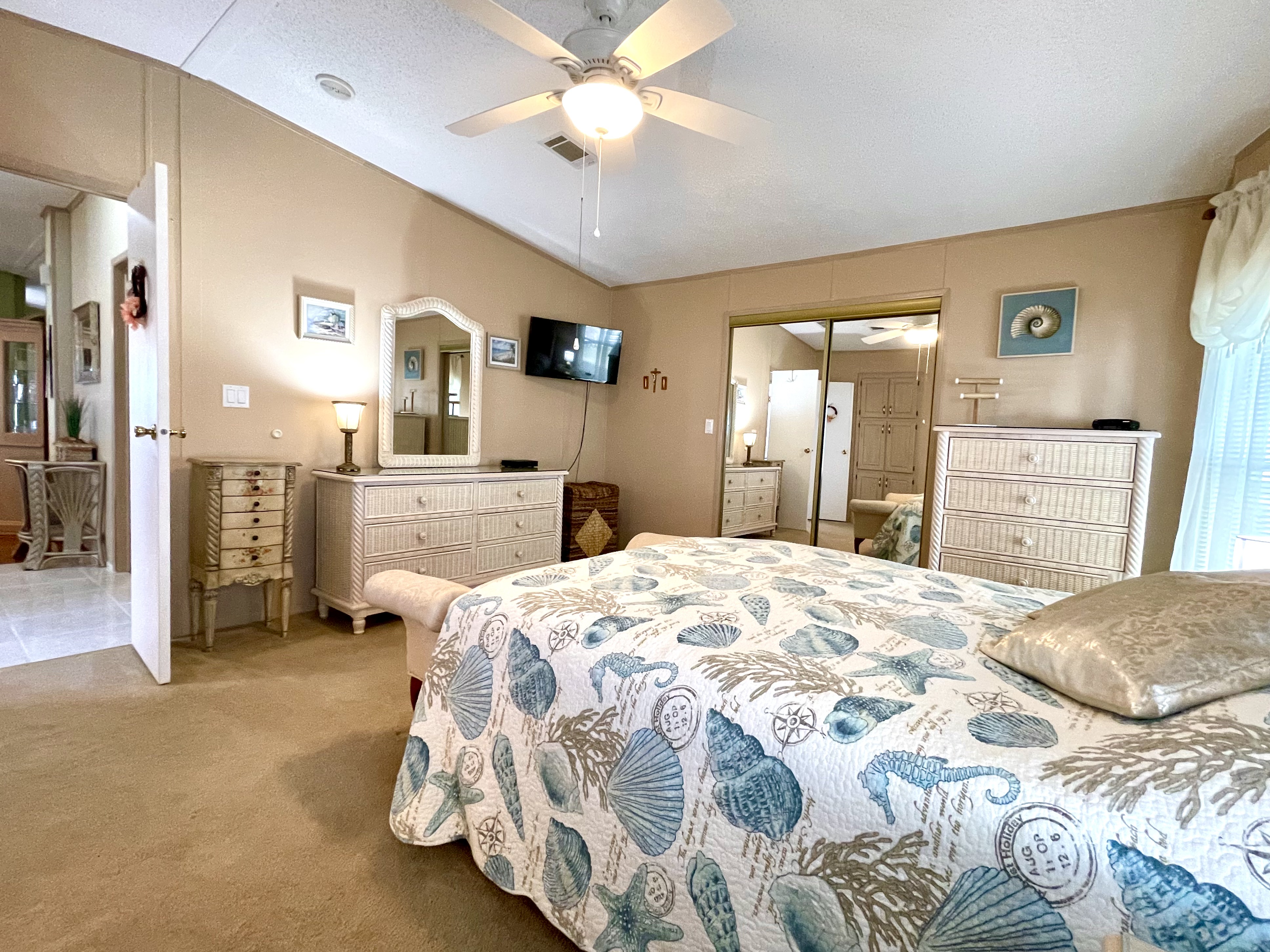 8616 26th Ave E, Palmetto, Florida 34221, 2 Bedrooms Bedrooms, ,2 BathroomsBathrooms,55-Plus Mobile Home,For Sale,26th Ave E,4630