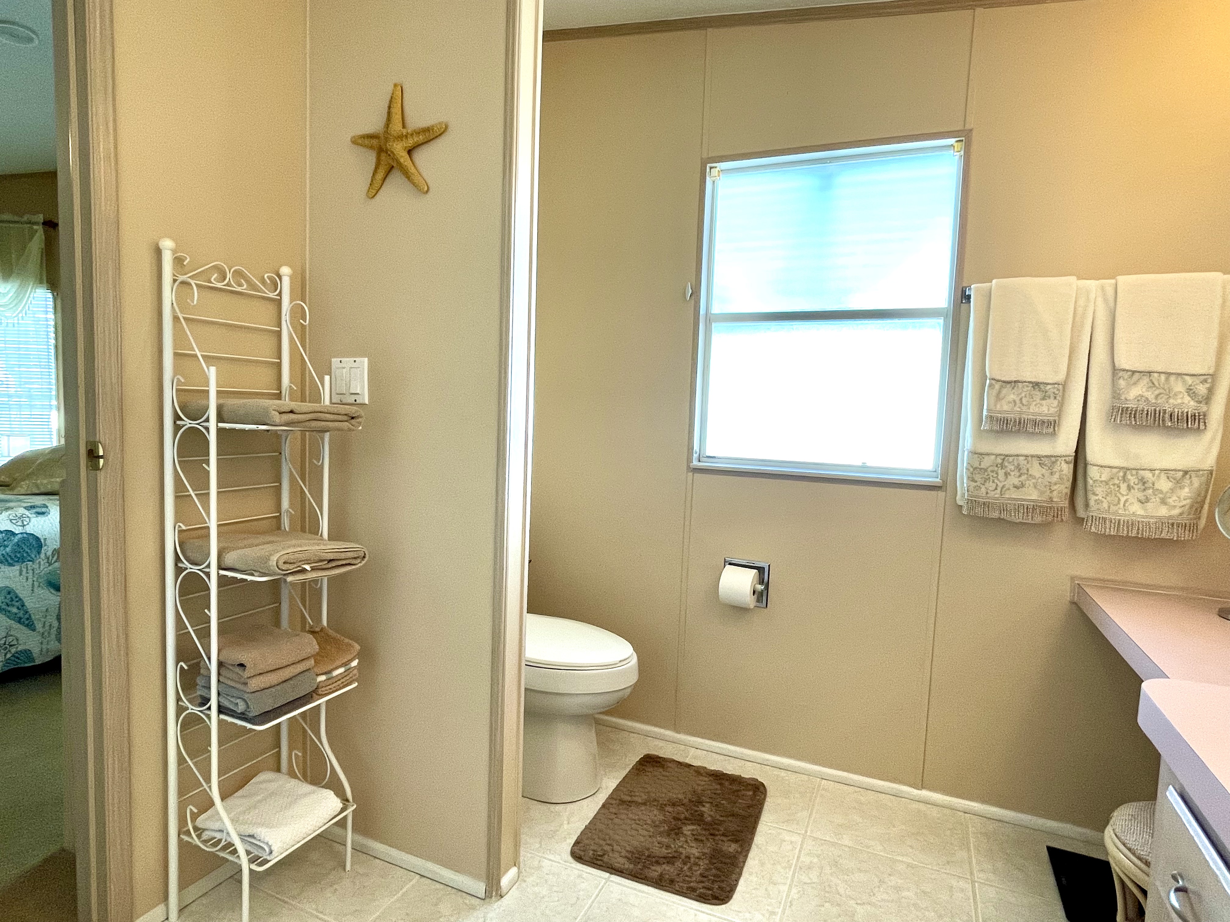 8616 26th Ave E, Palmetto, Florida 34221, 2 Bedrooms Bedrooms, ,2 BathroomsBathrooms,55-Plus Mobile Home,For Sale,26th Ave E,4630