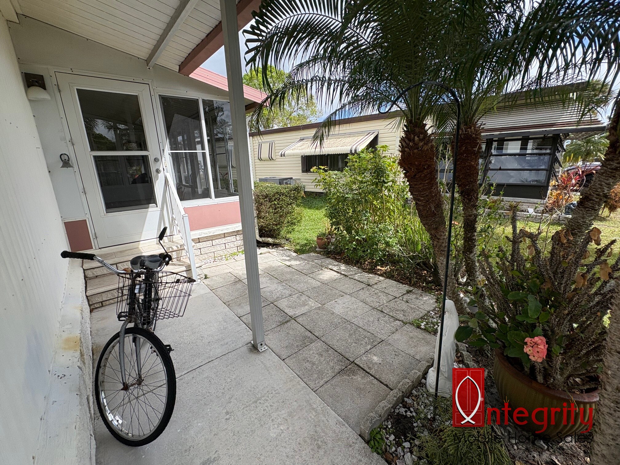 8775 20th Street, Lot 564, Vero Beach, Florida 32996, 2 Bedrooms Bedrooms, ,2 BathroomsBathrooms,55-Plus Mobile Home,For Sale,20th Street, Lot 564,4631