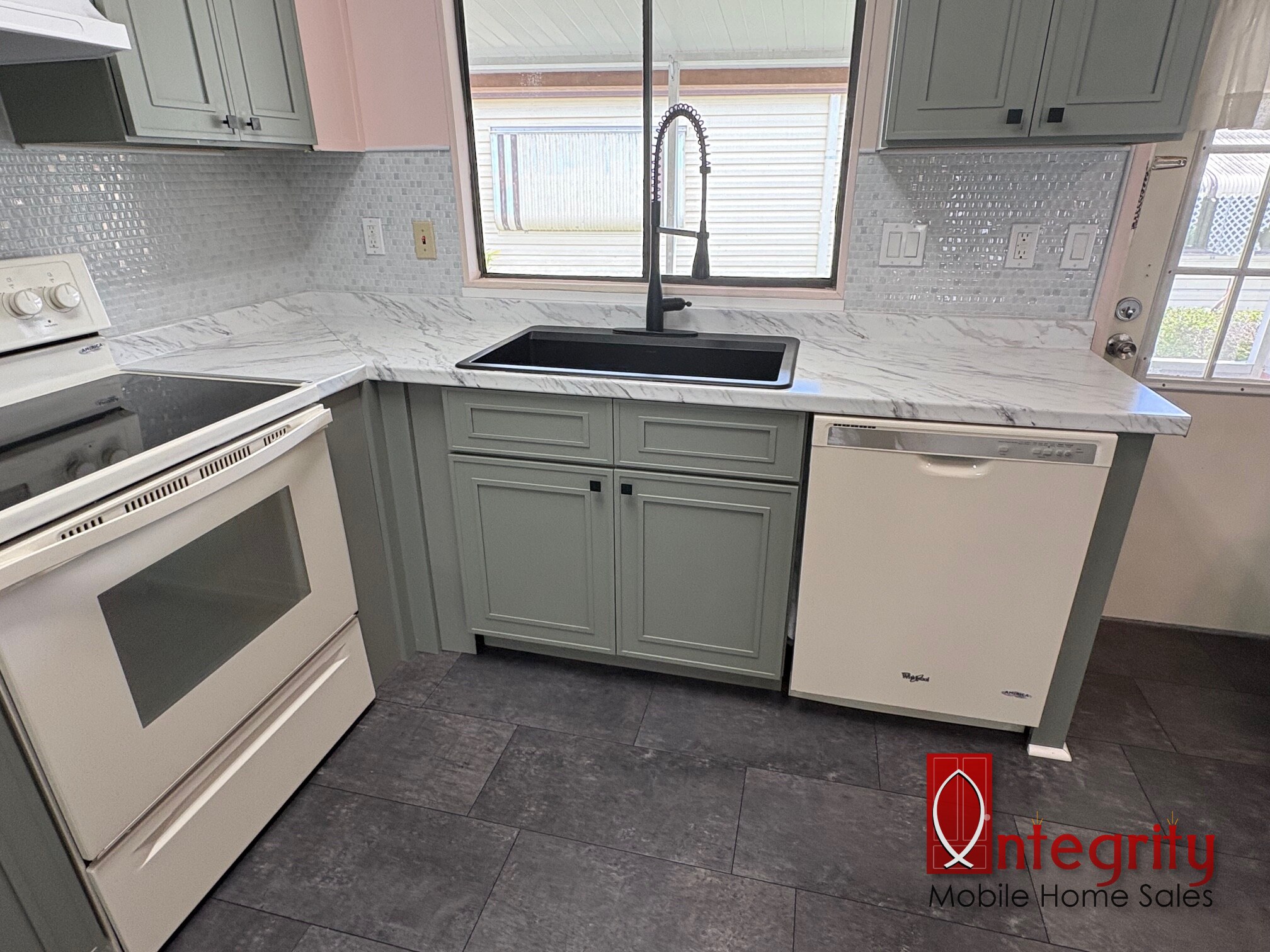 8775 20th Street, Lot 564, Vero Beach, Florida 32996, 2 Bedrooms Bedrooms, ,2 BathroomsBathrooms,55-Plus Mobile Home,For Sale,20th Street, Lot 564,4631