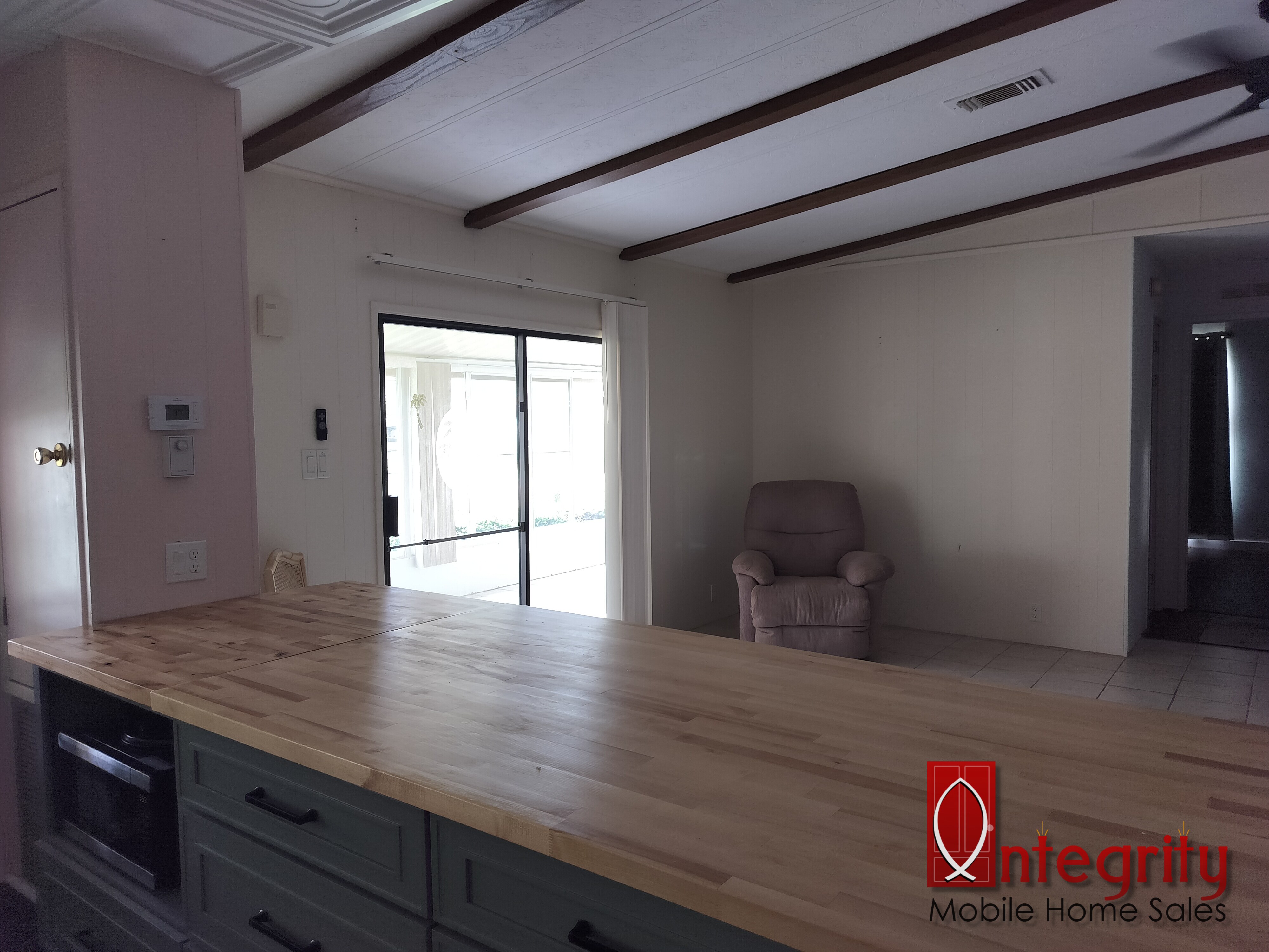 8775 20th Street, Lot 564, Vero Beach, Florida 32996, 2 Bedrooms Bedrooms, ,2 BathroomsBathrooms,55-Plus Mobile Home,For Sale,20th Street, Lot 564,4631
