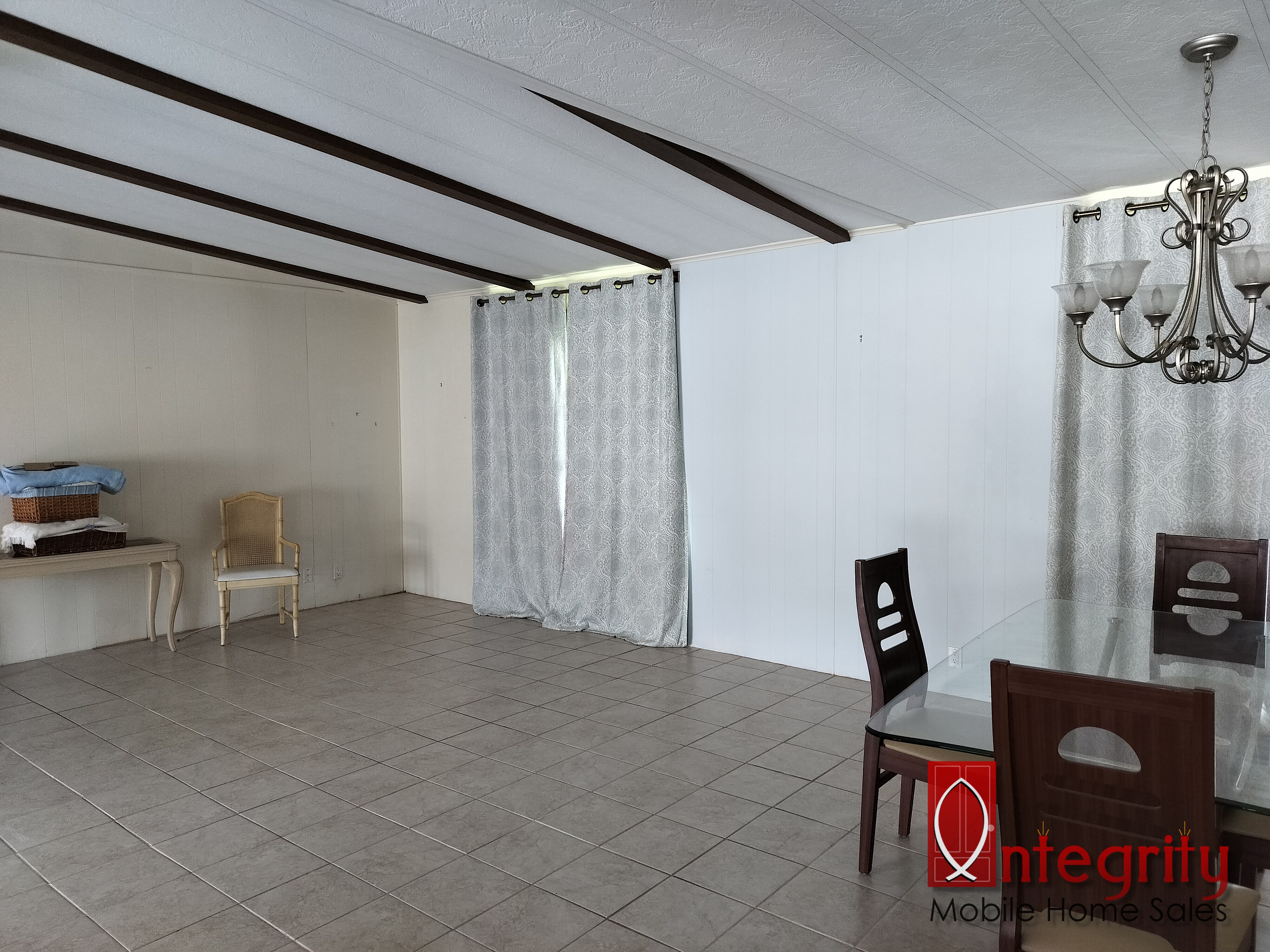 8775 20th Street, Lot 564, Vero Beach, Florida 32996, 2 Bedrooms Bedrooms, ,2 BathroomsBathrooms,55-Plus Mobile Home,For Sale,20th Street, Lot 564,4631
