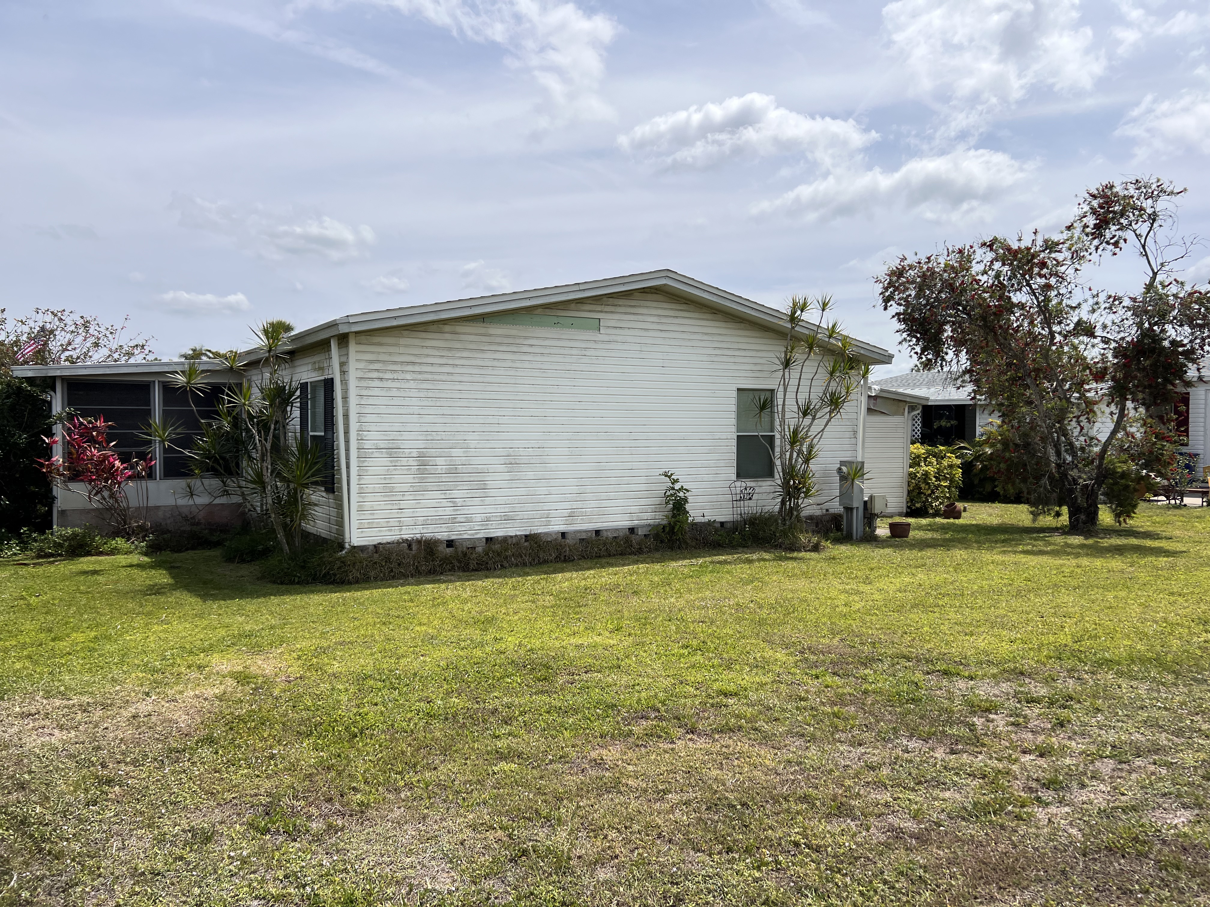 5274 Wellfleet Dr, Sarasota, Florida 34241, 2 Bedrooms Bedrooms, ,2 BathroomsBathrooms,55-Plus Mobile Home,For Sale,Wellfleet Dr,4642