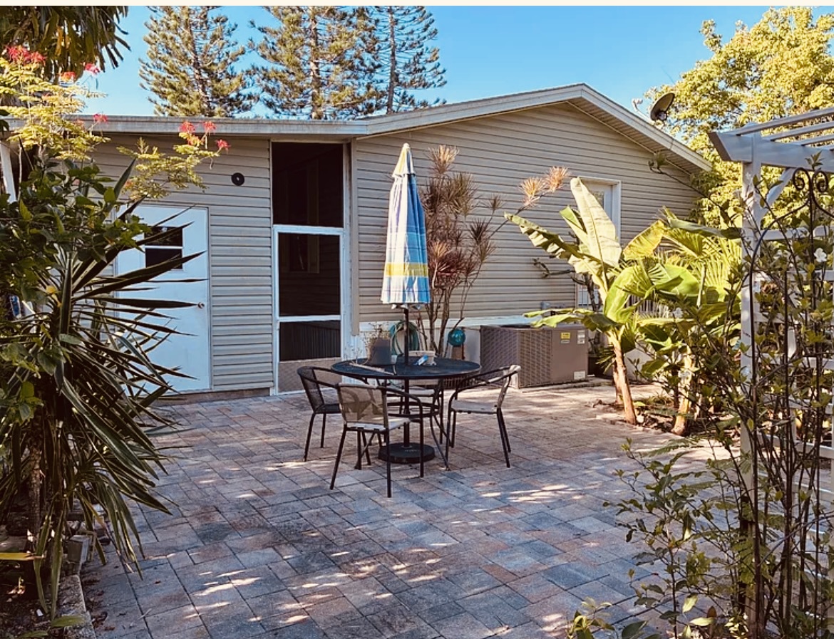 65 Lone Pine Ave, Dunedin, Florida 34698, 2 Bedrooms Bedrooms, ,2 BathroomsBathrooms,55-Plus Mobile Home,For Sale,Lone Pine Ave,4643