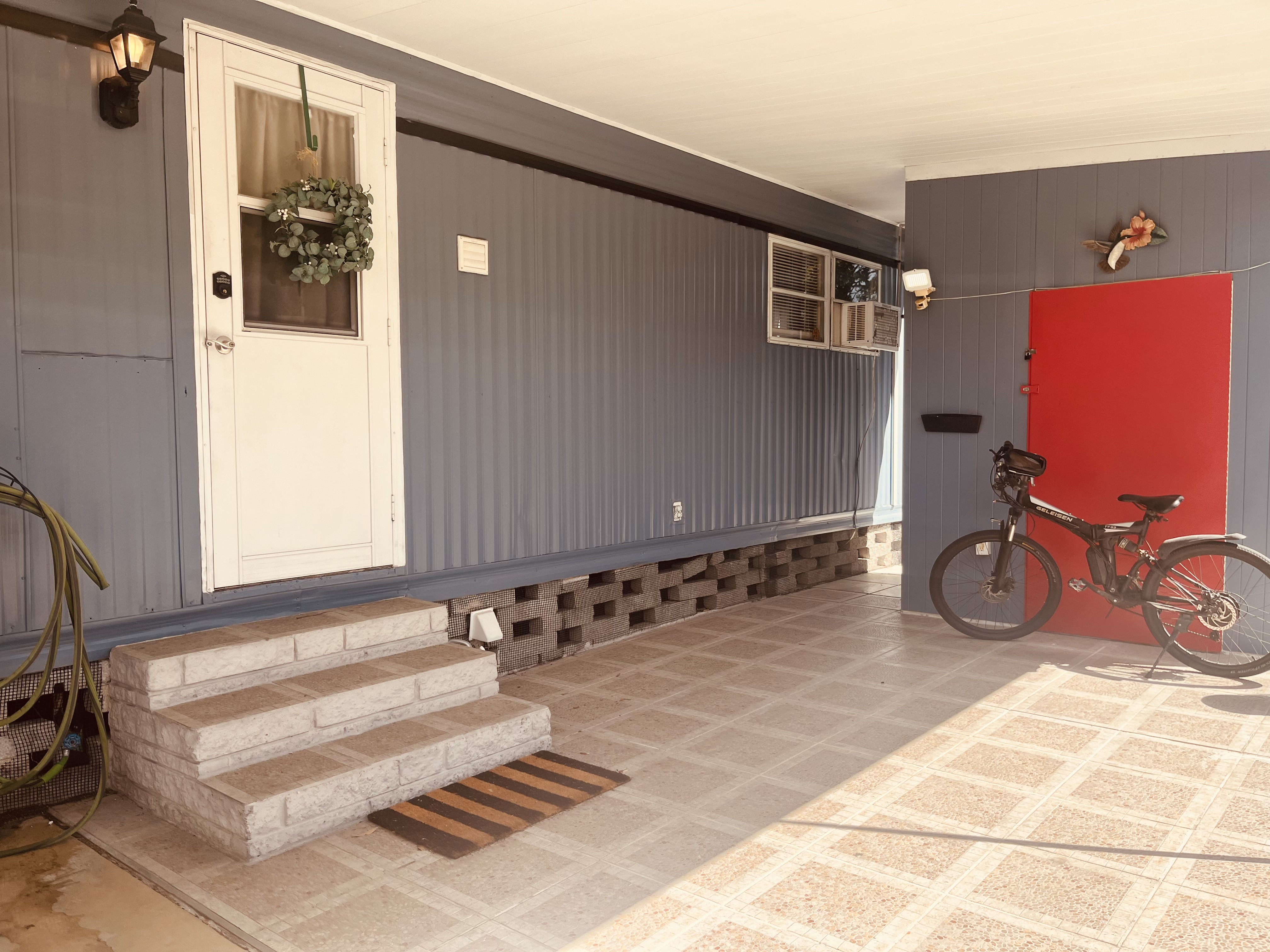 2550 State Route 580, Lot 405, Clearwater, Florida 33761, 2 Bedrooms Bedrooms, ,2 BathroomsBathrooms,55-Plus Mobile Home,For Sale,State Route 580, Lot 405,4653