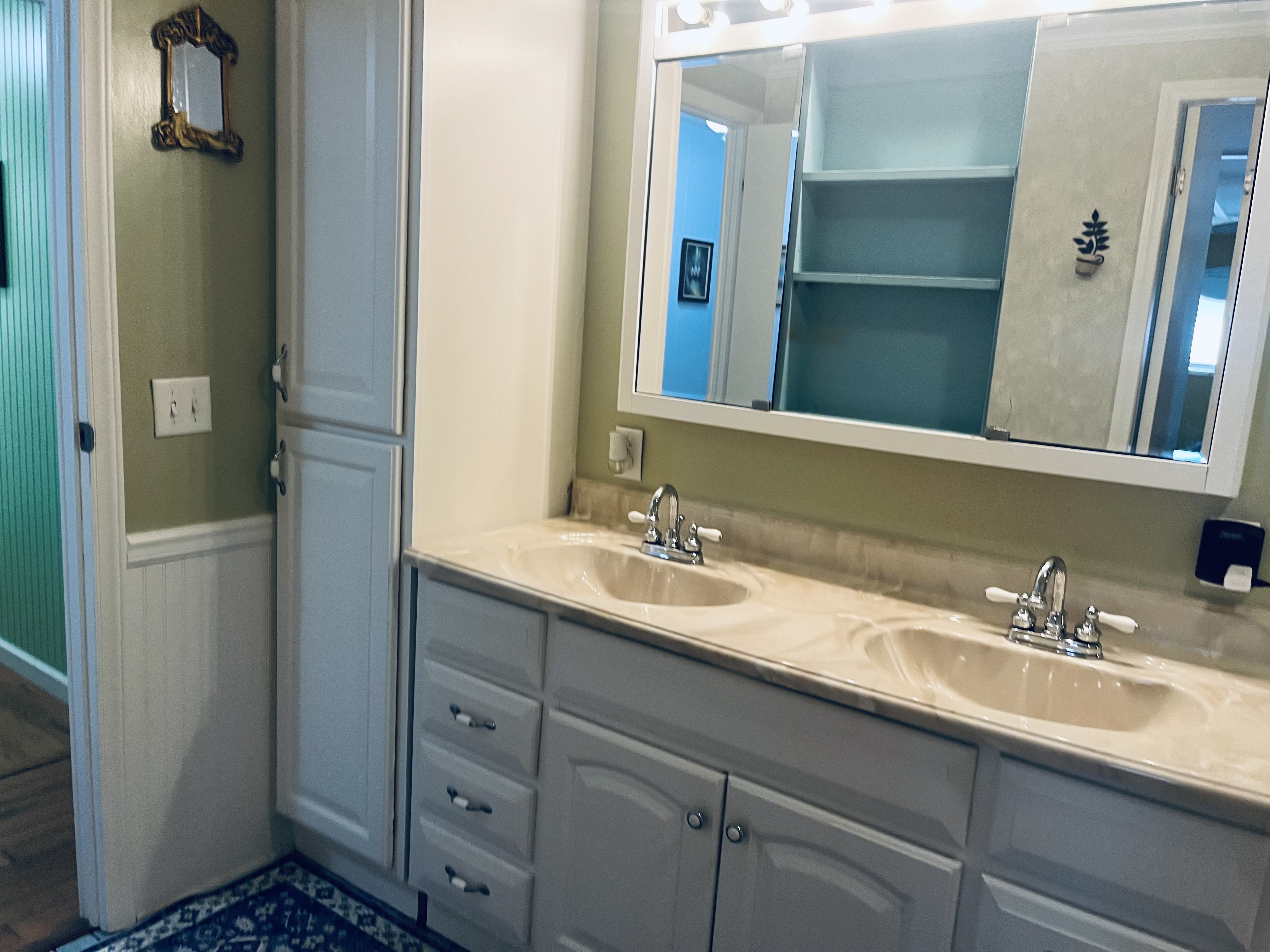 2550 State Route 580, Lot 405, Clearwater, Florida 33761, 2 Bedrooms Bedrooms, ,2 BathroomsBathrooms,55-Plus Mobile Home,For Sale,State Route 580, Lot 405,4653