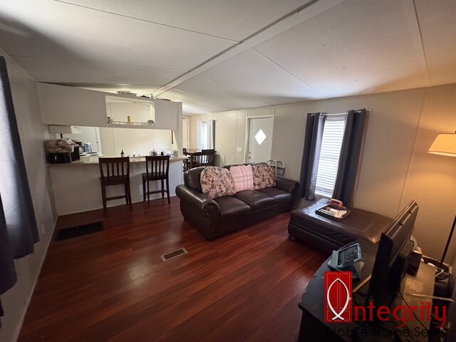 9359 103rd St, Lot 127, Jacksonville, Florida 32210, 2 Bedrooms Bedrooms, ,1 BathroomBathrooms,All - Age Mobile Home,For Sale,103rd St, Lot 127,4655