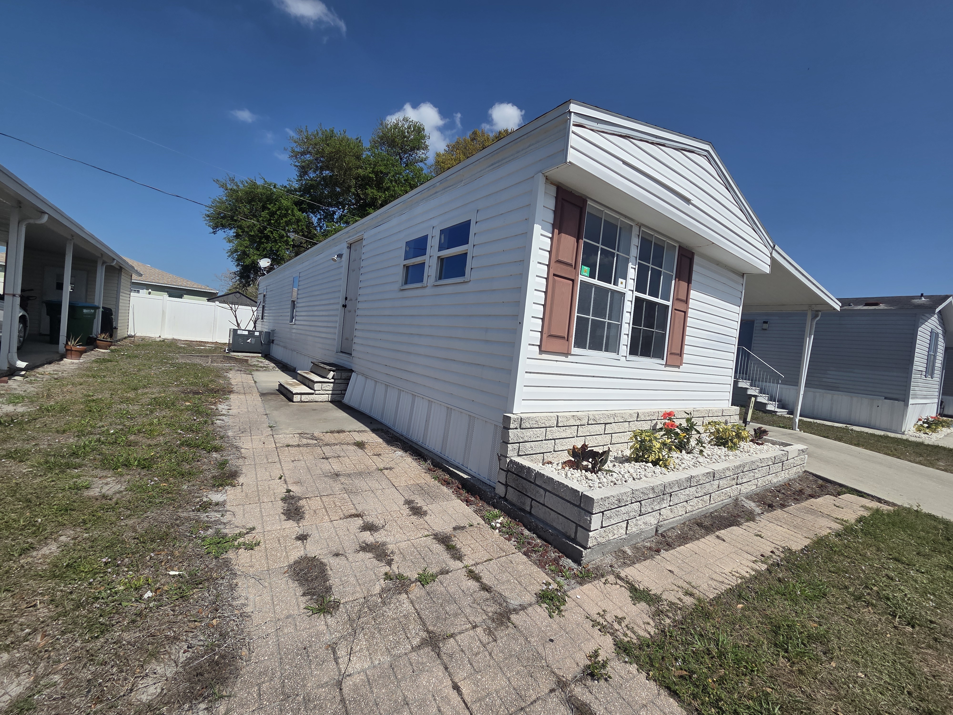 12701 126th Ave, Lot 99, Largo, Florida 33774, 2 Bedrooms Bedrooms, ,1 BathroomBathrooms,All - Age Mobile Home,For Sale,126th Ave, Lot 99,4660