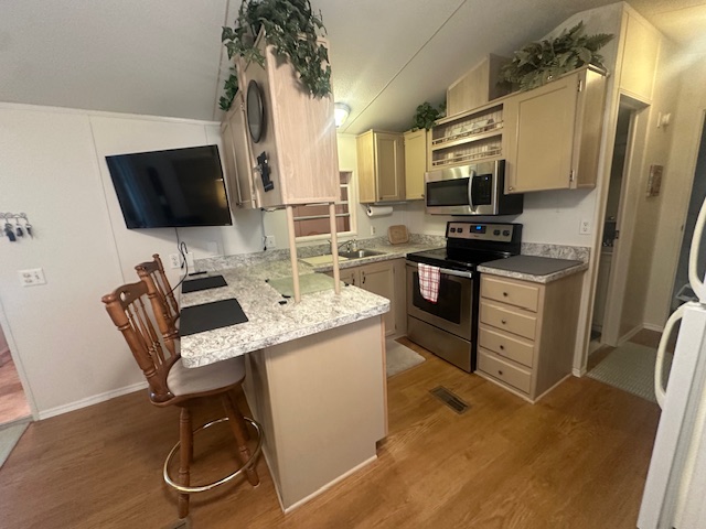 8225 Arevee Dr, Lot 178, New Port Richey, Florida 34653, 1 Bedroom Bedrooms, ,2 BathroomsBathrooms,55-Plus Mobile Home,For Sale,Arevee Dr, Lot 178,4669