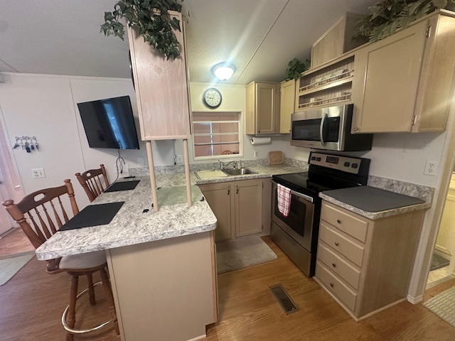 8225 Arevee Dr, Lot 178, New Port Richey, Florida 34653, 1 Bedroom Bedrooms, ,2 BathroomsBathrooms,55-Plus Mobile Home,For Sale,Arevee Dr, Lot 178,4669