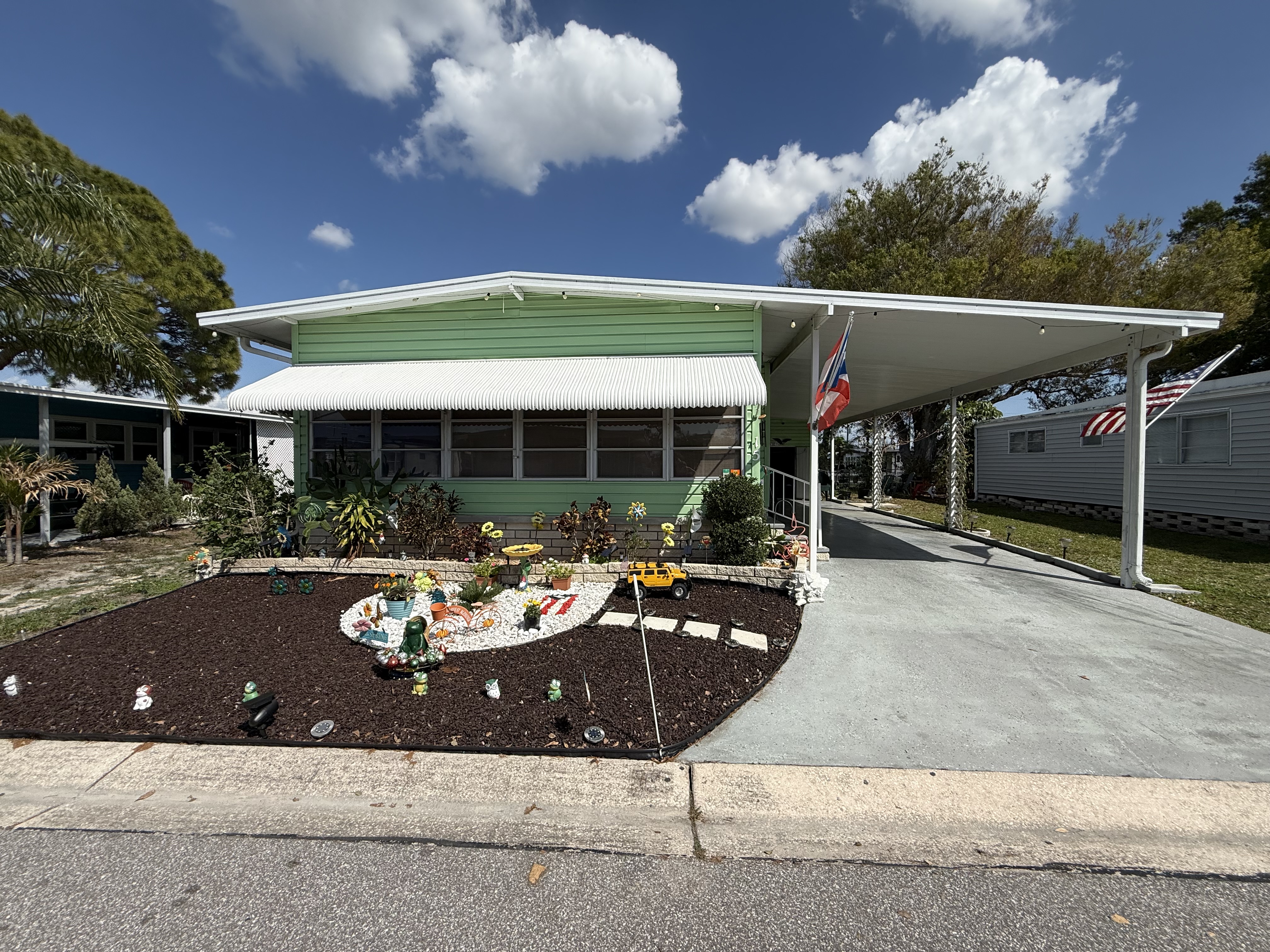 7001 142nd Ave N, Lot 15, Largo, Florida 33771, 2 Bedrooms Bedrooms, ,2 BathroomsBathrooms,55-Plus Mobile Home,For Sale,142nd Ave N, Lot 15,4670