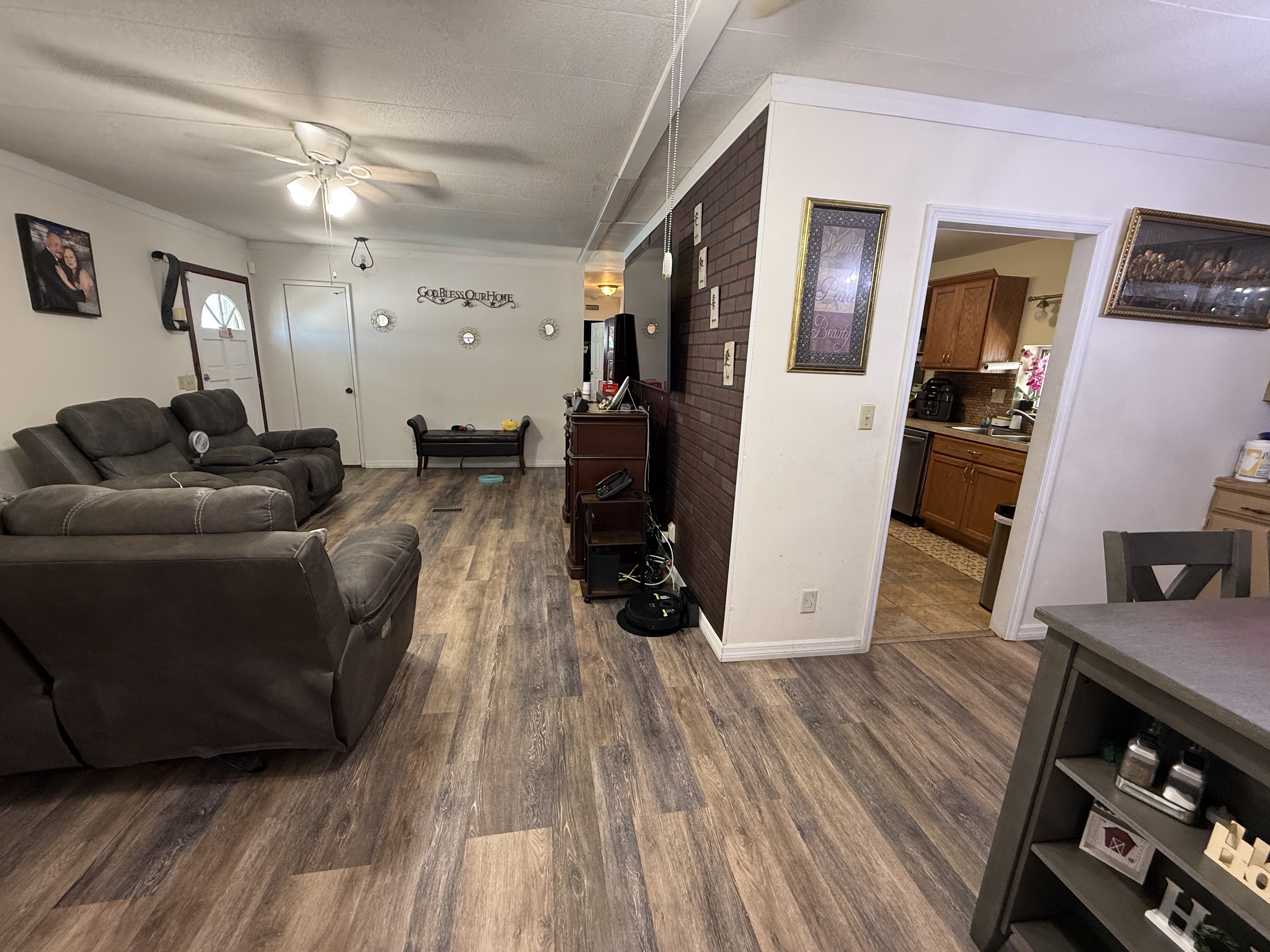 7001 142nd Ave N, Lot 15, Largo, Florida 33771, 2 Bedrooms Bedrooms, ,2 BathroomsBathrooms,55-Plus Mobile Home,For Sale,142nd Ave N, Lot 15,4670