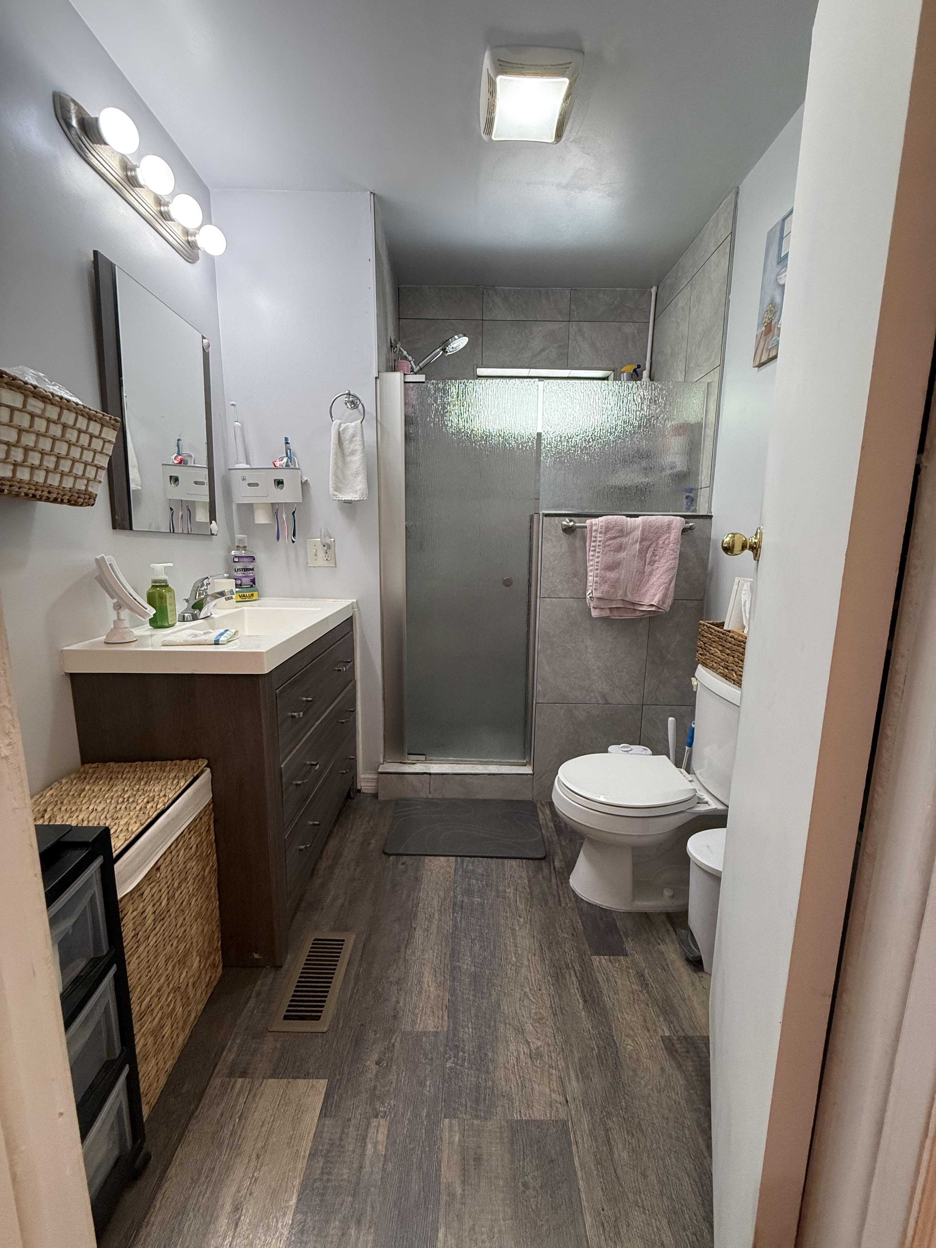 7001 142nd Ave N, Lot 15, Largo, Florida 33771, 2 Bedrooms Bedrooms, ,2 BathroomsBathrooms,55-Plus Mobile Home,For Sale,142nd Ave N, Lot 15,4670