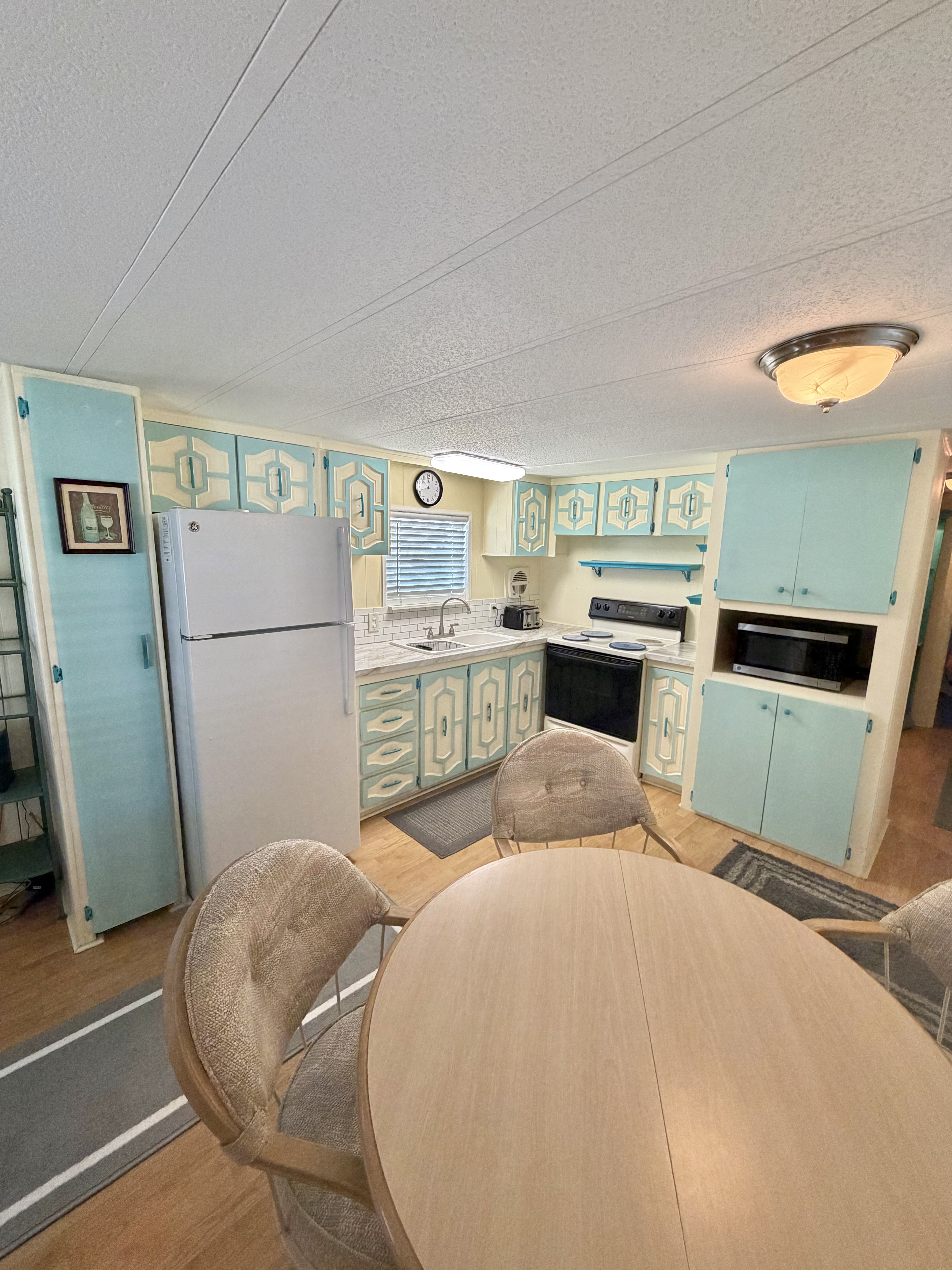 751 10th St E, Lot 153, Palmetto, Florida 34221, 2 Bedrooms Bedrooms, ,2 BathroomsBathrooms,55-Plus Mobile Home,For Sale,10th St E, Lot 153,4678