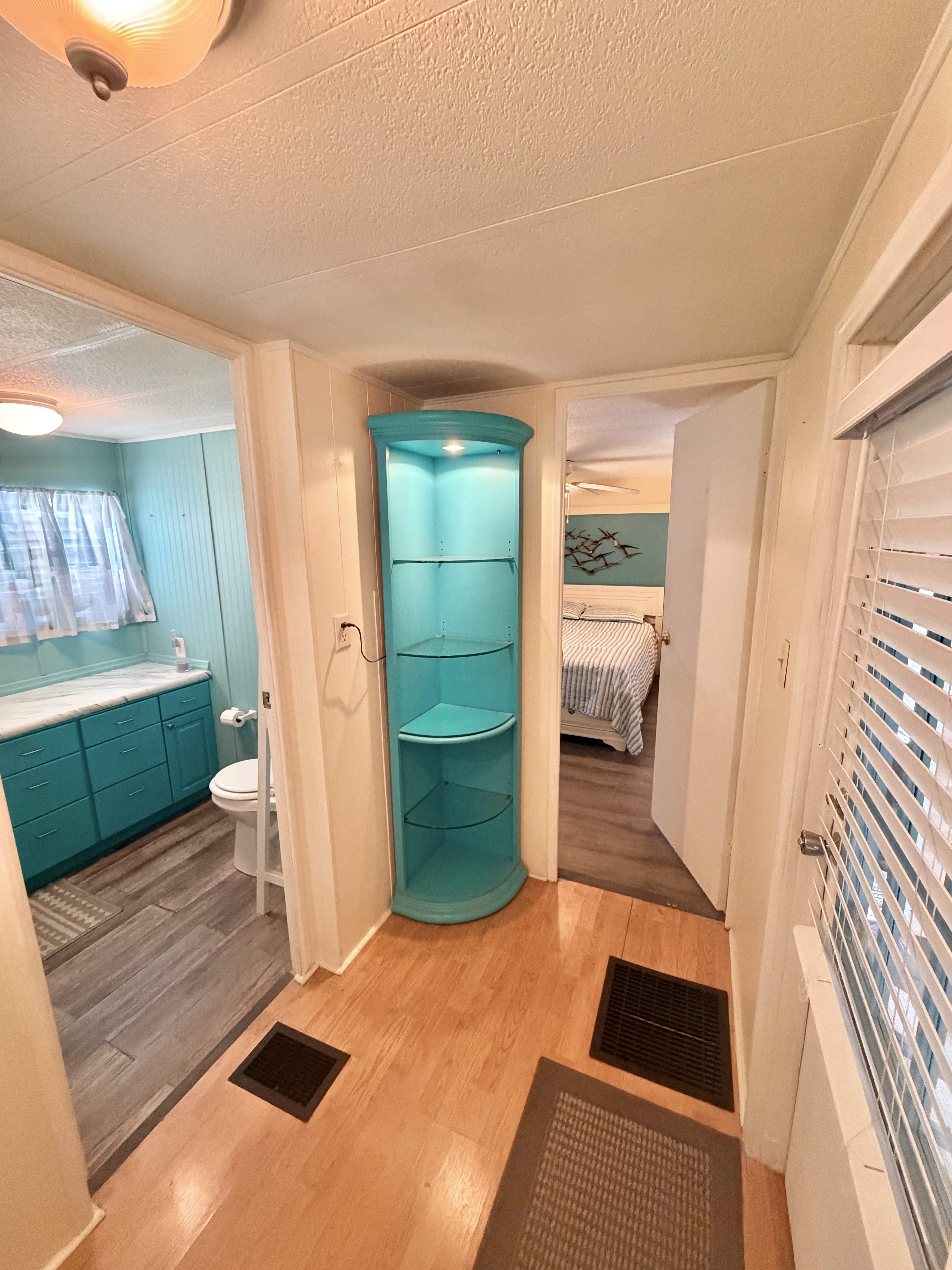 751 10th St E, Lot 153, Palmetto, Florida 34221, 2 Bedrooms Bedrooms, ,2 BathroomsBathrooms,55-Plus Mobile Home,For Sale,10th St E, Lot 153,4678