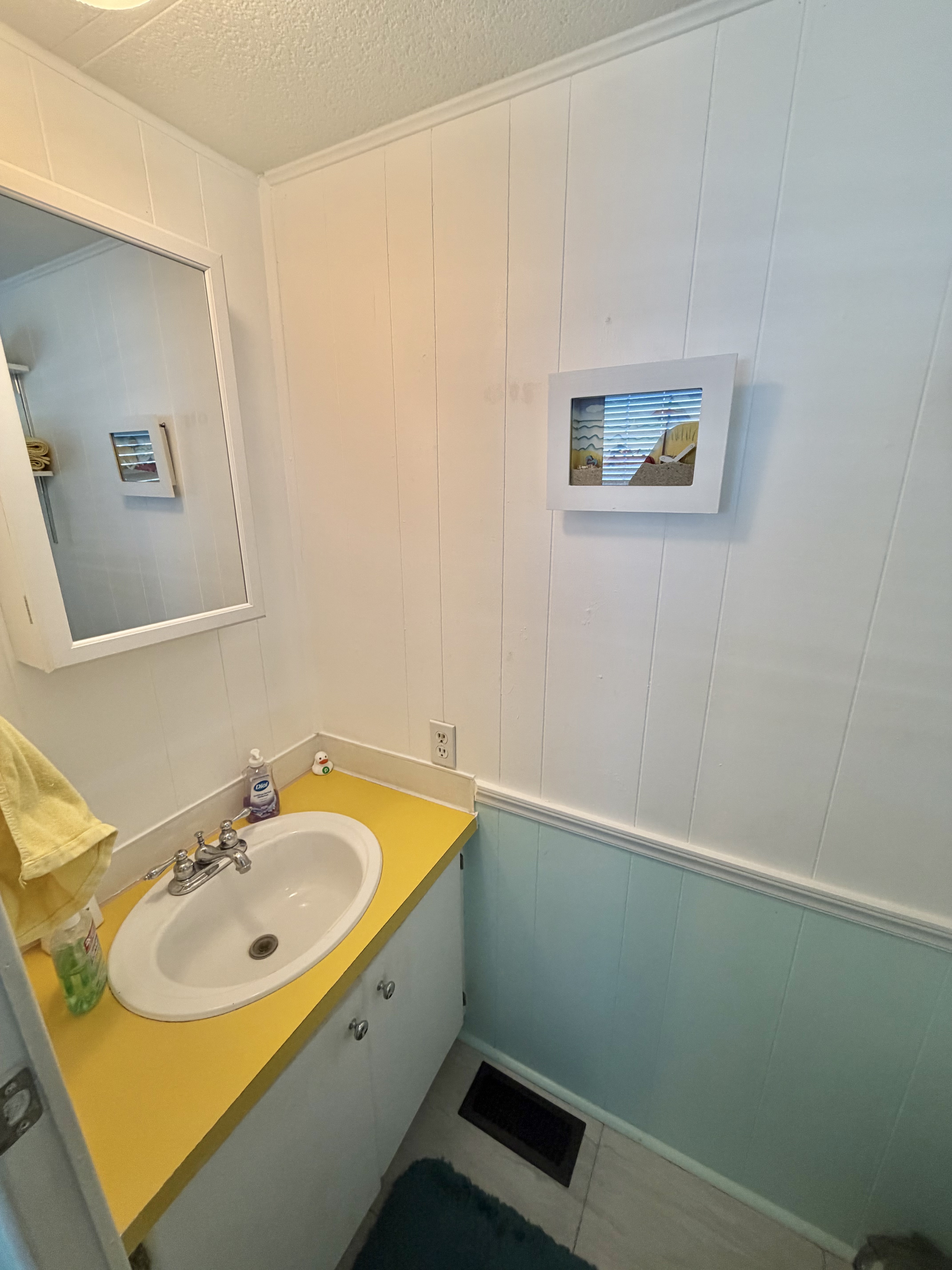 751 10th St E, Lot 153, Palmetto, Florida 34221, 2 Bedrooms Bedrooms, ,2 BathroomsBathrooms,55-Plus Mobile Home,For Sale,10th St E, Lot 153,4678