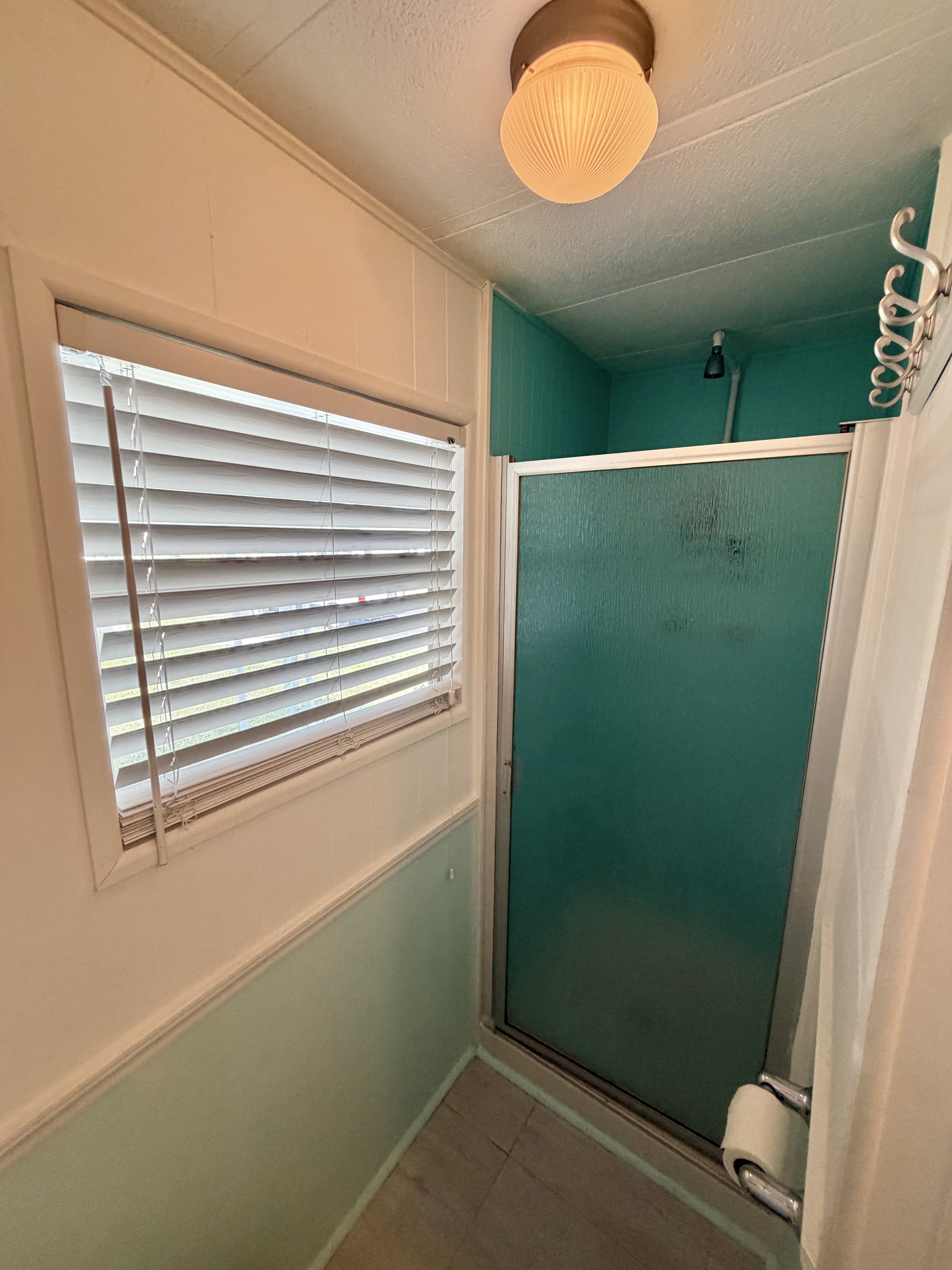 751 10th St E, Lot 153, Palmetto, Florida 34221, 2 Bedrooms Bedrooms, ,2 BathroomsBathrooms,55-Plus Mobile Home,For Sale,10th St E, Lot 153,4678