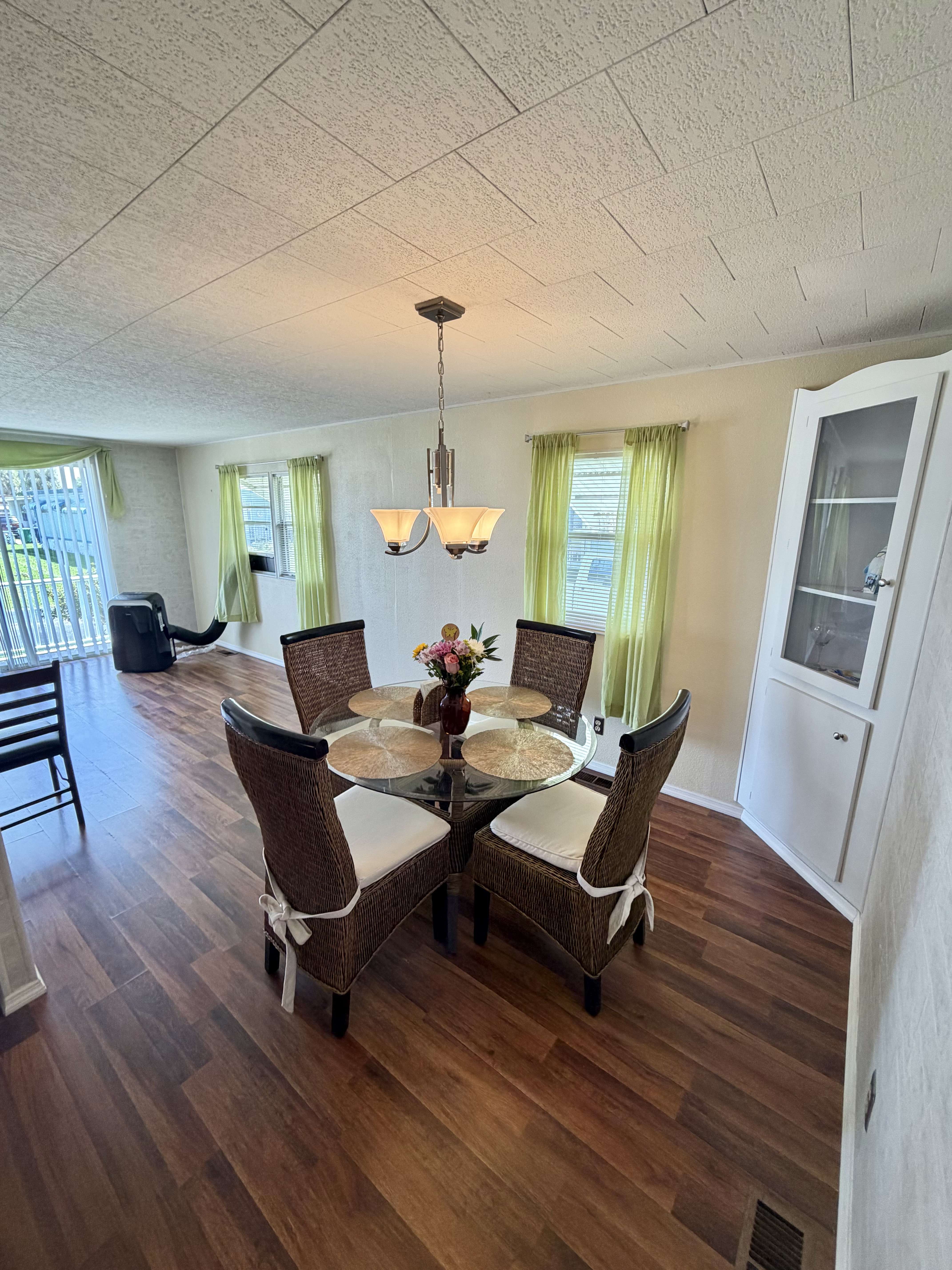 751 10th St E, Lot 310, Palmetto, Florida 34221, 2 Bedrooms Bedrooms, ,2 BathroomsBathrooms,55-Plus Mobile Home,For Sale,10th St E, Lot 310,4680