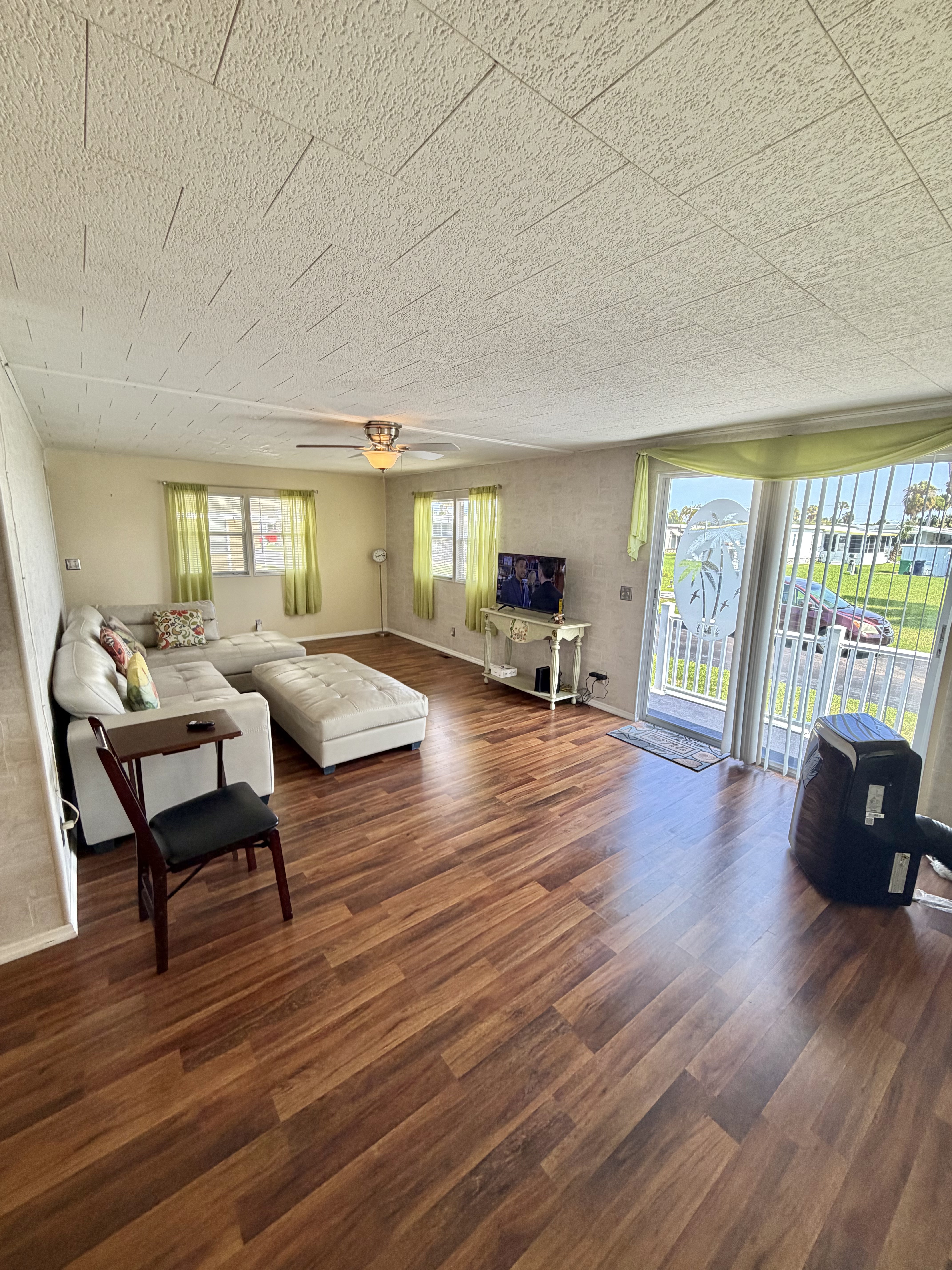 751 10th St E, Lot 310, Palmetto, Florida 34221, 2 Bedrooms Bedrooms, ,2 BathroomsBathrooms,55-Plus Mobile Home,For Sale,10th St E, Lot 310,4680