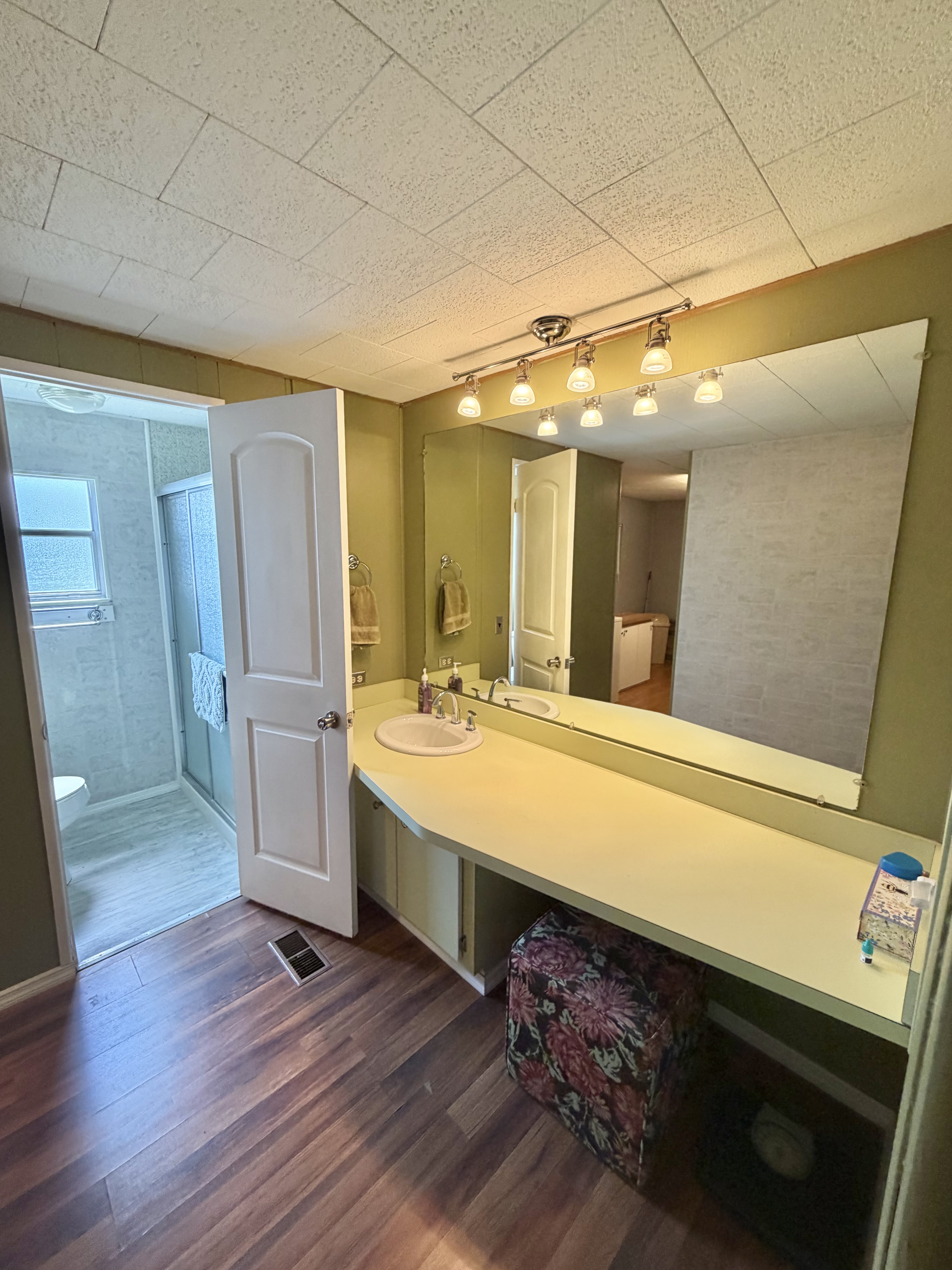 751 10th St E, Lot 310, Palmetto, Florida 34221, 2 Bedrooms Bedrooms, ,2 BathroomsBathrooms,55-Plus Mobile Home,For Sale,10th St E, Lot 310,4680