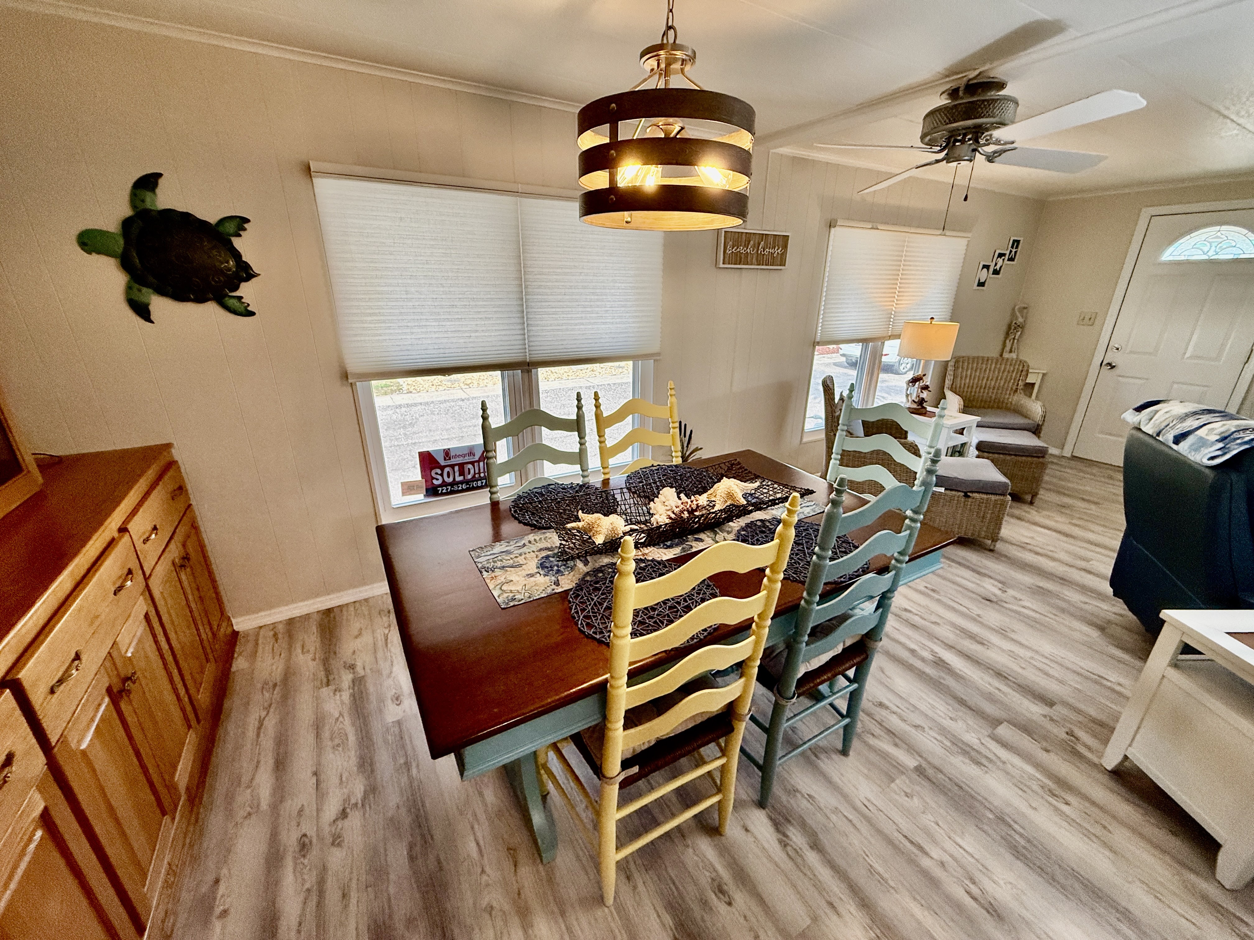 659 Poinsettia Dr, Largo, Florida 33770, 2 Bedrooms Bedrooms, ,2 BathroomsBathrooms,55-Plus Mobile Home,For Sale,Poinsettia Dr,4681