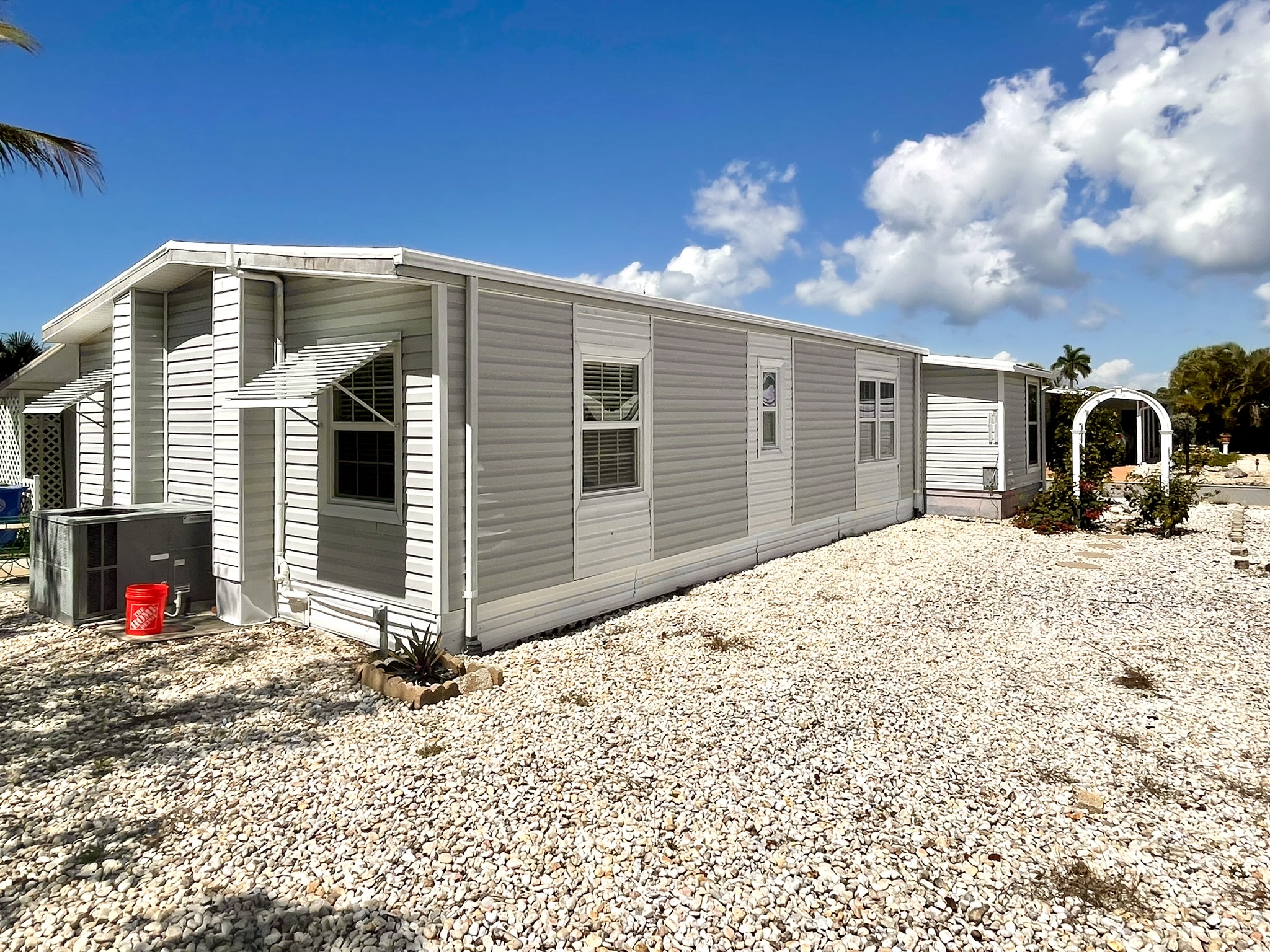 3901 71st Street West, Lot 19, Bradenton, Florida 34209, 2 Bedrooms Bedrooms, ,2 BathroomsBathrooms,55-Plus Mobile Home,For Sale,71st Street West, Lot 19,4682