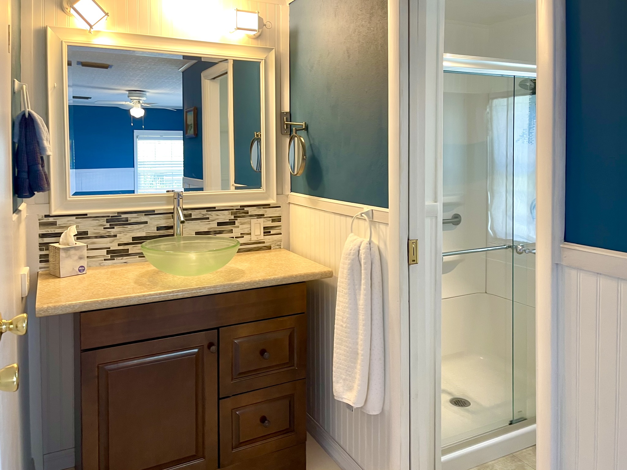 3901 71st Street West, Lot 19, Bradenton, Florida 34209, 2 Bedrooms Bedrooms, ,2 BathroomsBathrooms,55-Plus Mobile Home,For Sale,71st Street West, Lot 19,4682