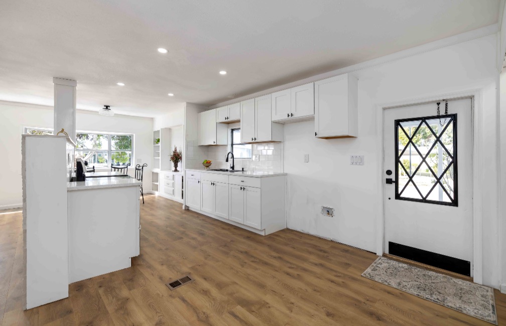 500 Marlin Ln, Ellenton, Florida 34222, 2 Bedrooms Bedrooms, ,2 BathroomsBathrooms,55-Plus Mobile Home,For Sale,Marlin Ln,4685