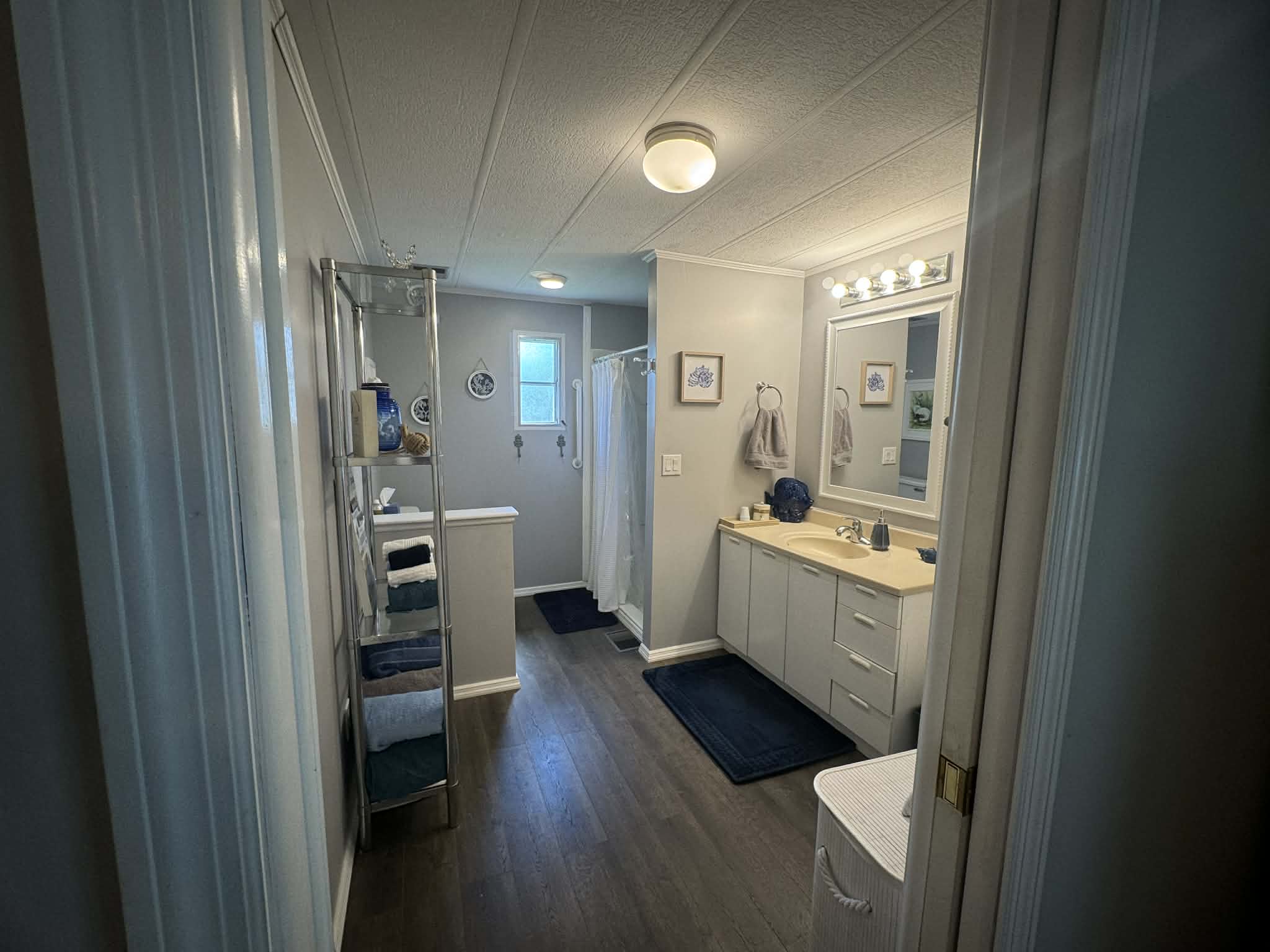 4011 Countryside Dr, Ellenton, Florida 34222, 2 Bedrooms Bedrooms, ,2 BathroomsBathrooms,55-Plus Mobile Home,For Sale,Countryside Dr,4687