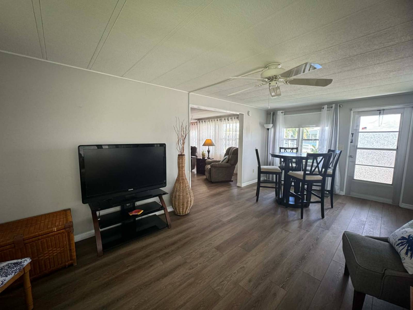 4011 Countryside Dr, Ellenton, Florida 34222, 2 Bedrooms Bedrooms, ,2 BathroomsBathrooms,55-Plus Mobile Home,For Sale,Countryside Dr,4687