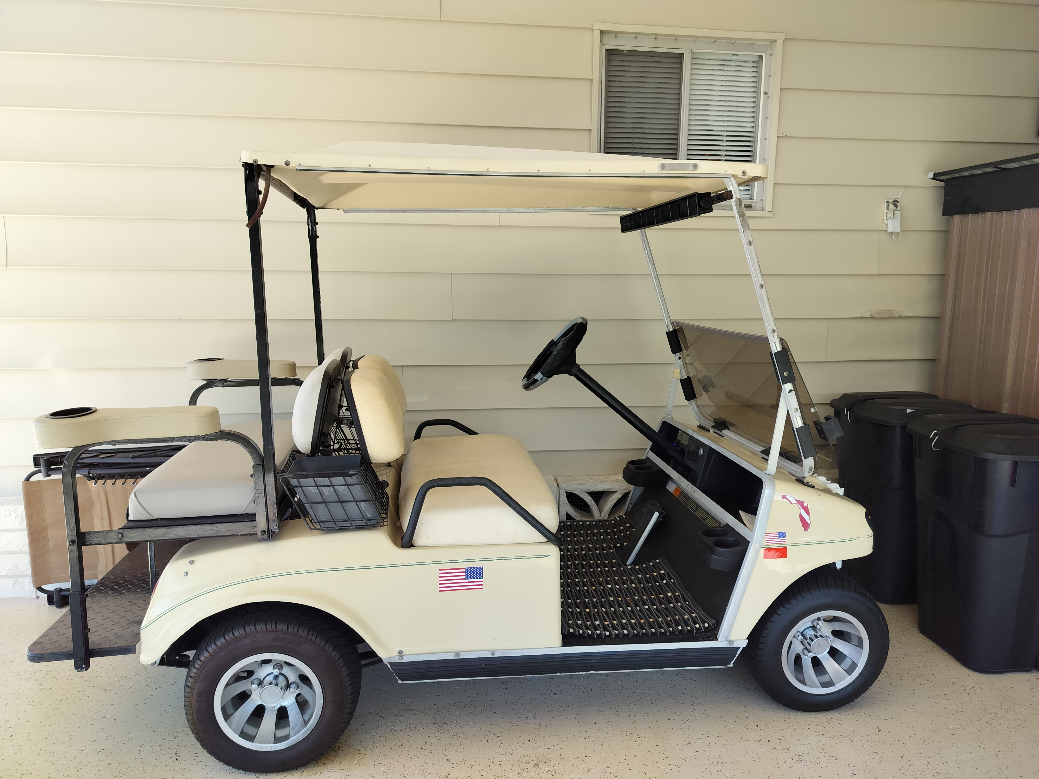 16 Casa Rio, Port St Lucie, Florida 34962, 2 Bedrooms Bedrooms, ,2 BathroomsBathrooms,55-Plus Mobile Home,For Sale,Casa Rio,4691